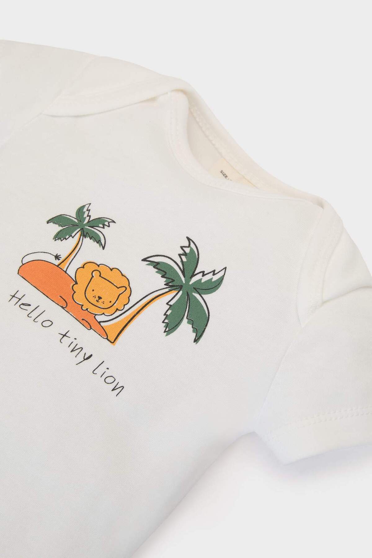 Defacto Bisiklet Yaka Dinozor Baskılı Ribana Kısa Kollu Çıtçıtlı Body Erkek Bebek Yenidoğan E8229A525SM fotoğrafı 2 (önizleme)