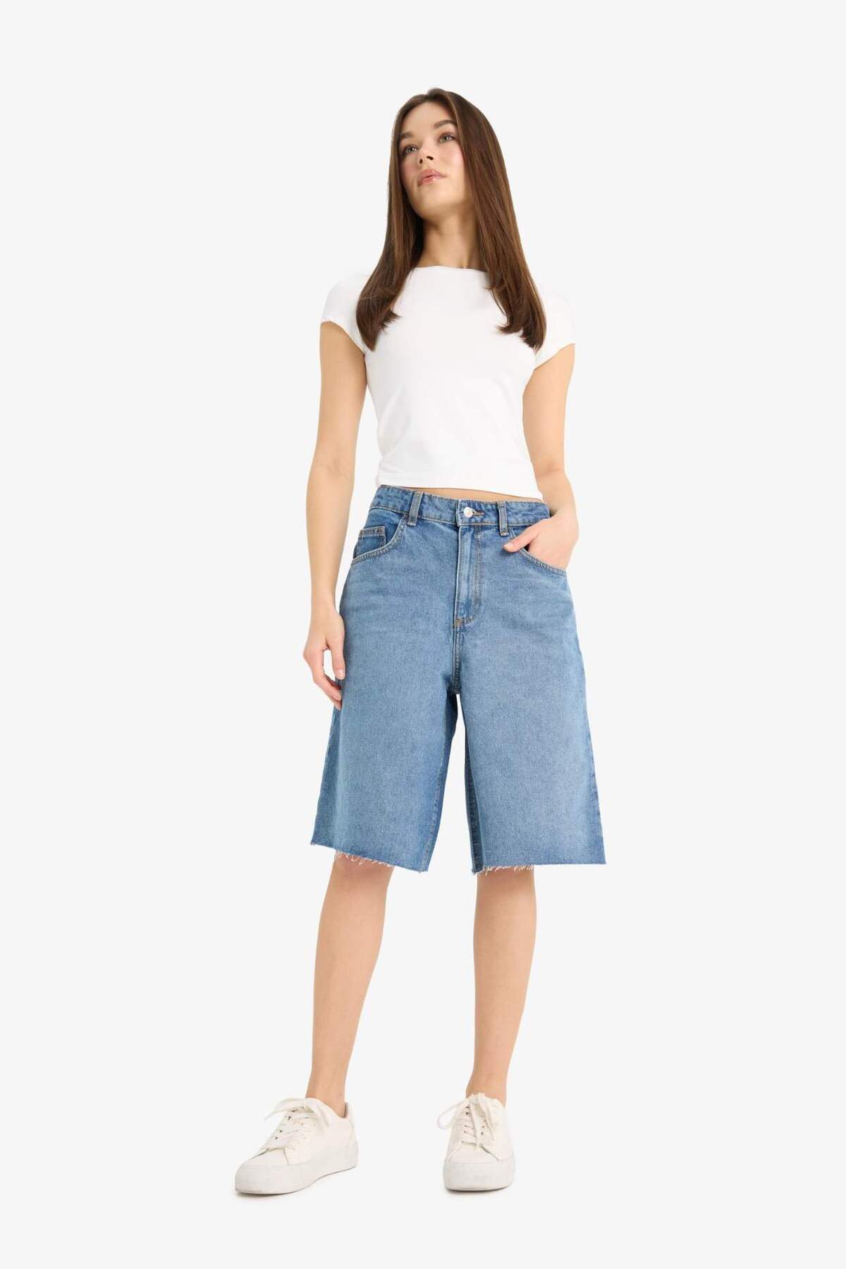 DeFacto Jeans-Bermudashorts mit hoher Taille E1603AX25SM