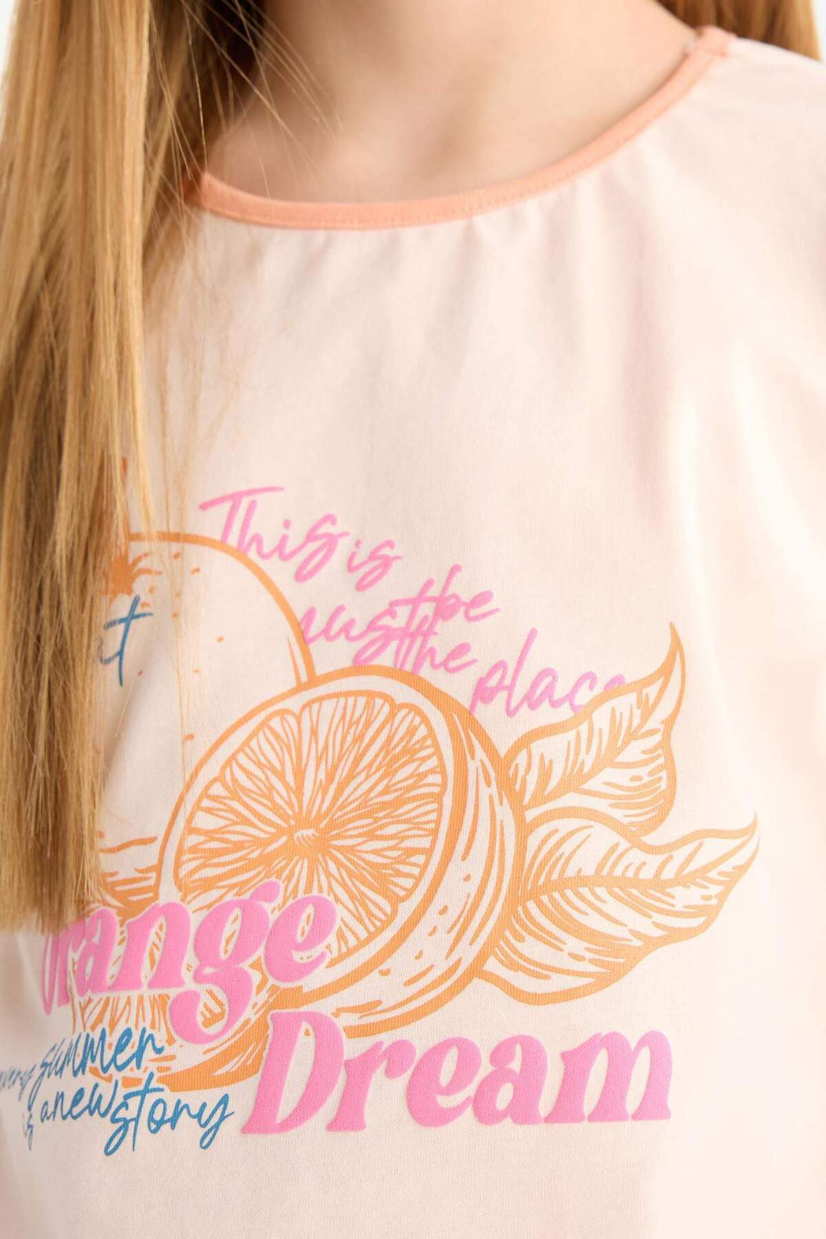 Defacto %100 Pamuklu Baskılı Beli Lastikli Pijama Takımı Kız Çocuk E6234A825SM fotoğrafı 5 (önizleme)