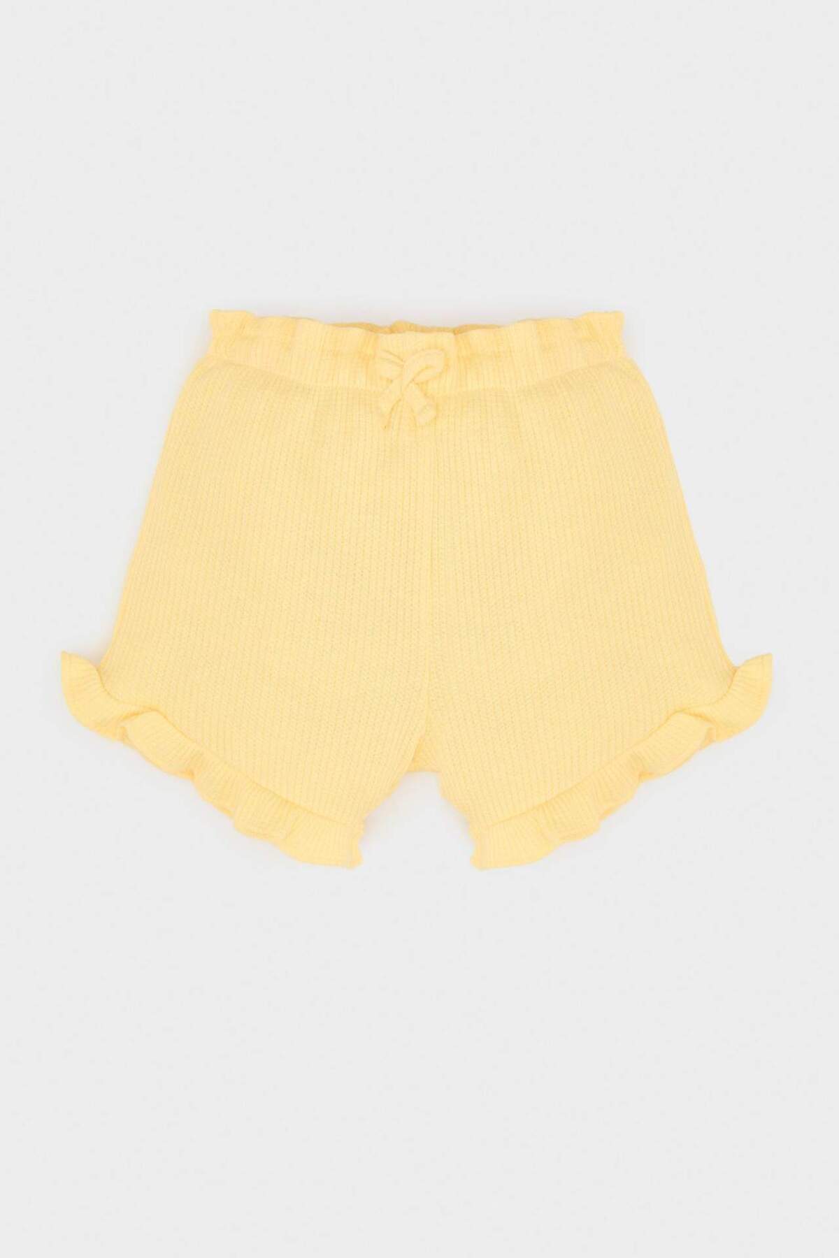 Defacto Beli Lastikli Waffle Şort Kız Bebek A8043A525SM fotoğrafı 2 (önizleme)