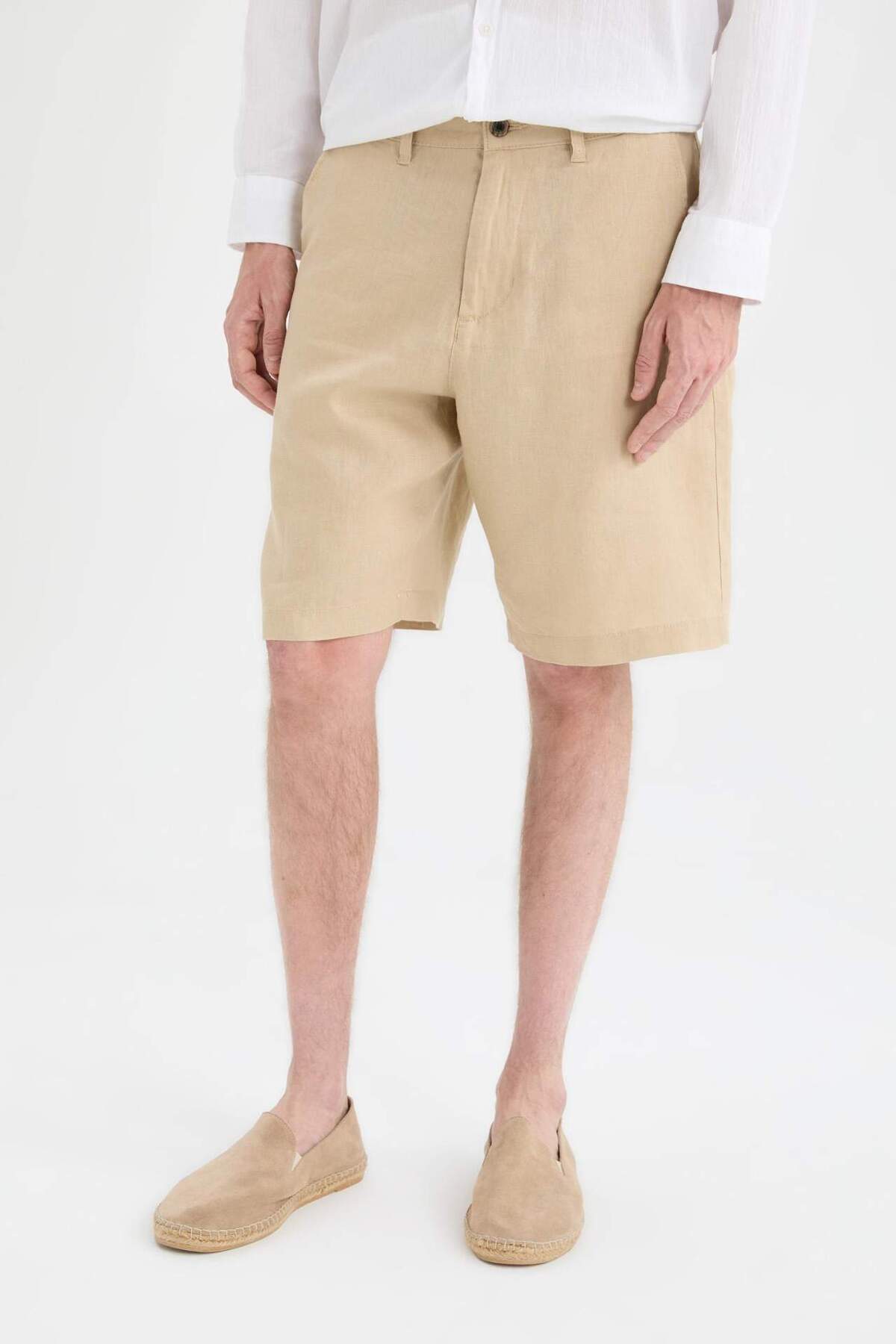 DeFacto %100 Keten Regular Fit Yazlık Bermuda Şort D9931AX25SM görsel 5