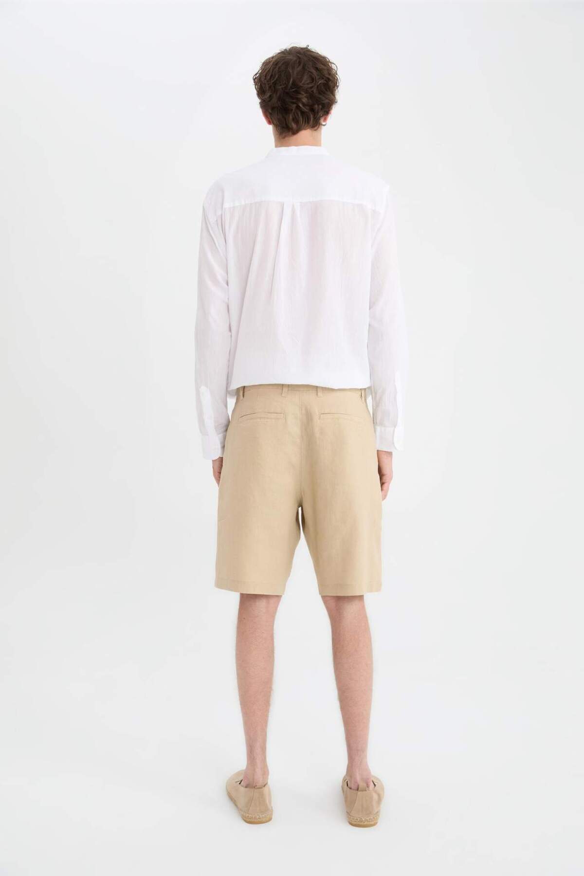 DeFacto %100 Keten Regular Fit Yazlık Bermuda Şort D9931AX25SM görsel 8