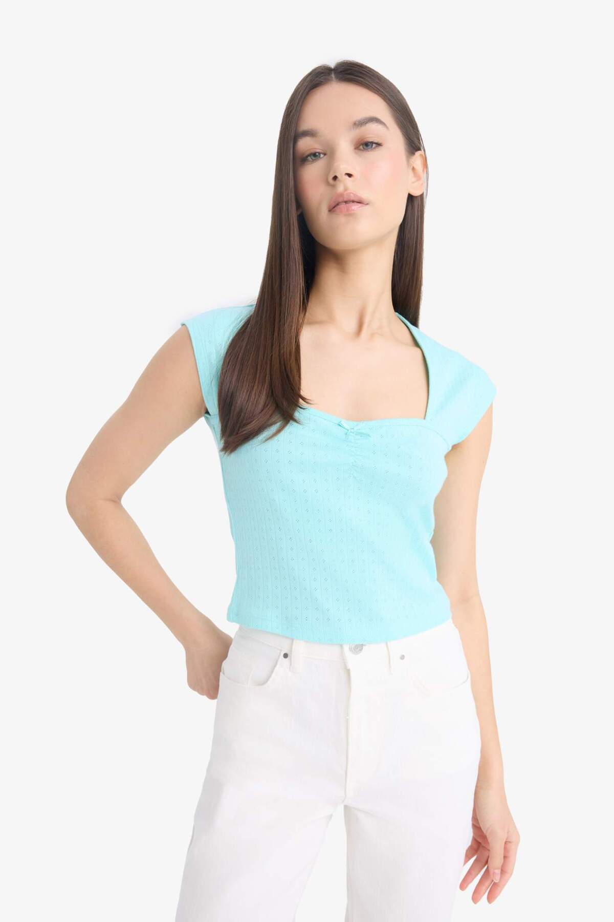 Defacto 100% Cotton Fitted Cropped T-Shirt F2238Ax25Sm