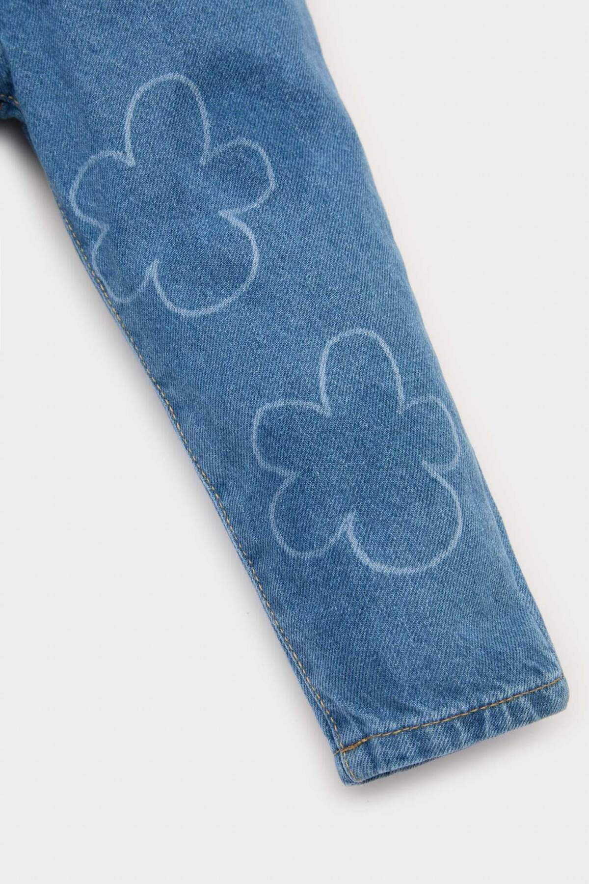 Defacto Paperbag Çiçekli Jean Pantolon Kız Bebek E7830A525SP fotoğrafı 5 (önizleme)