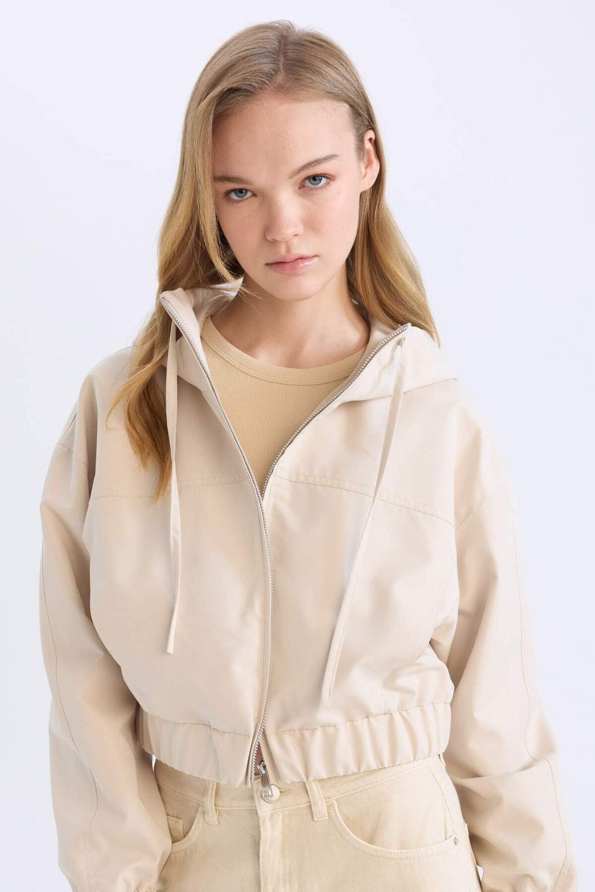 Defacto  Su Geçirmez Kapüşonlu Fermuarlı Mont D5776AX25SP - Görsel 3