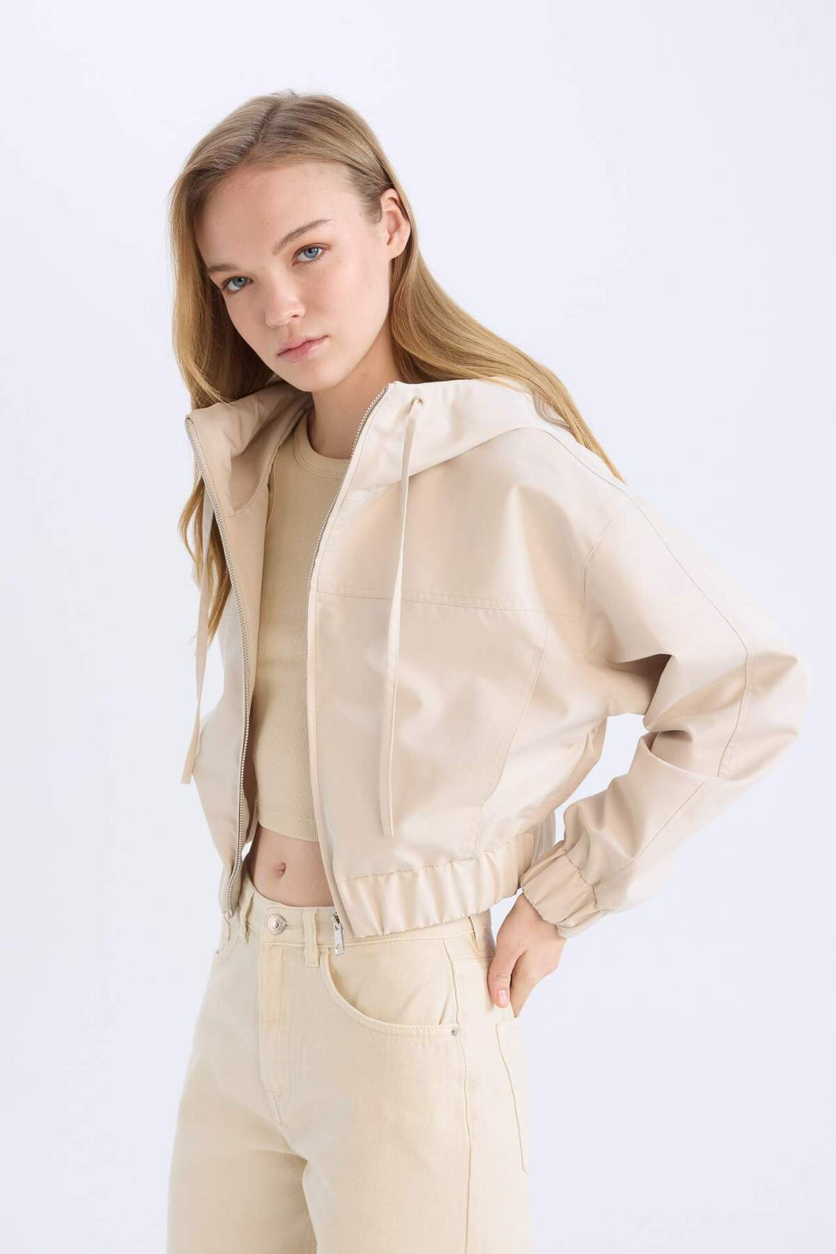 Defacto  Su Geçirmez Kapüşonlu Fermuarlı Mont D5776AX25SP