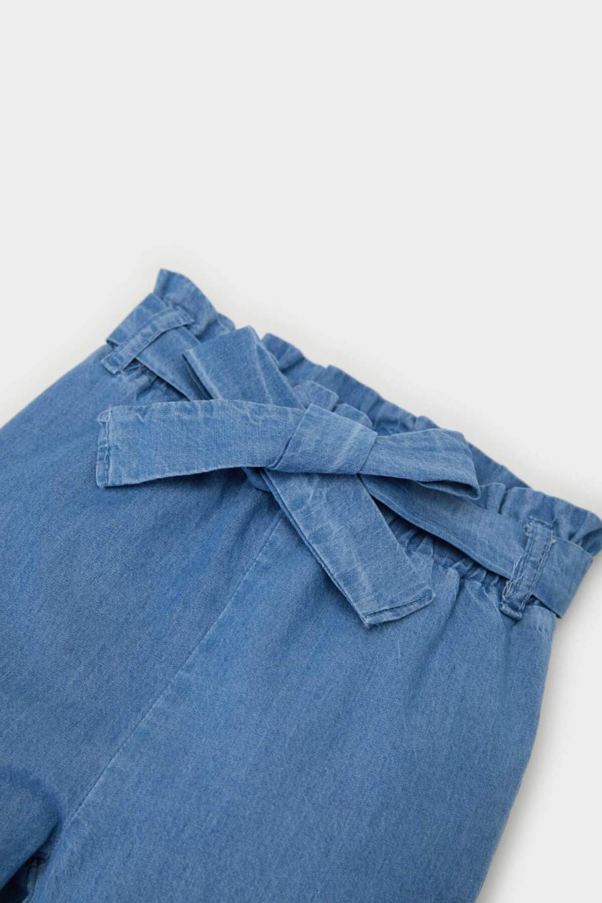 Defacto Paperbag Düz Paça Jean Pantolon Kız Bebek E2911A525SP fotoğrafı 2 (önizleme)