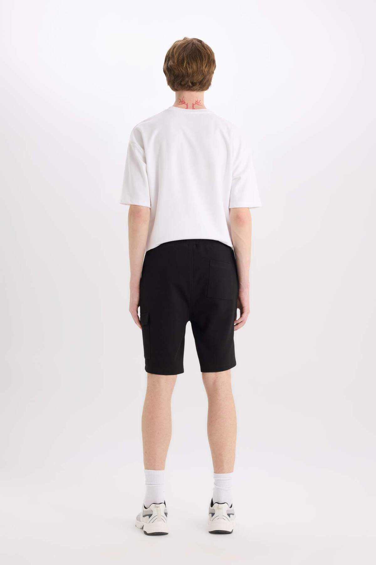 DeFacto Regular Fit Dokulu Düz Paça Kargo Cepli Basic Şort B8796AX25SM görsel 7
