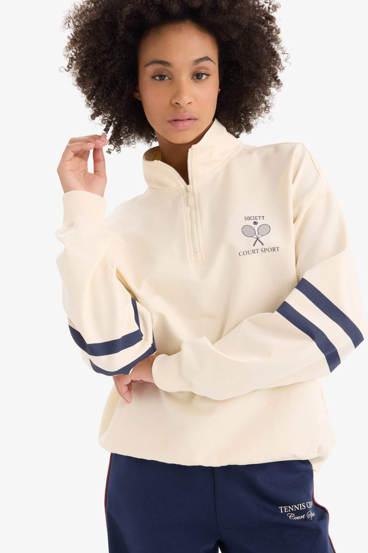 Defacto  Oversize Geniş Kalıp Yarım Fermuarlı Baskılı Sporcu Sweatshirt D7132AX25SP