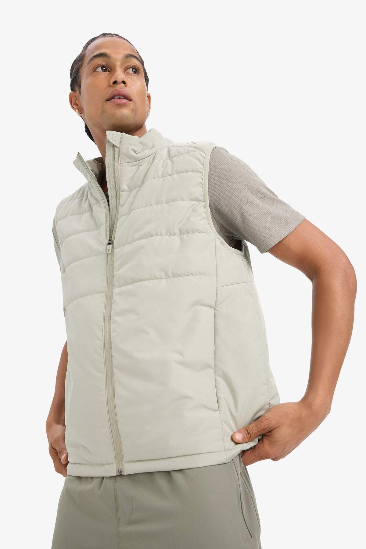 Defacto  Su İtici Rüzgar Geçirmez Regular Fit Fermuarlı Cepli Yelek D6177AX25SP - Görsel 4