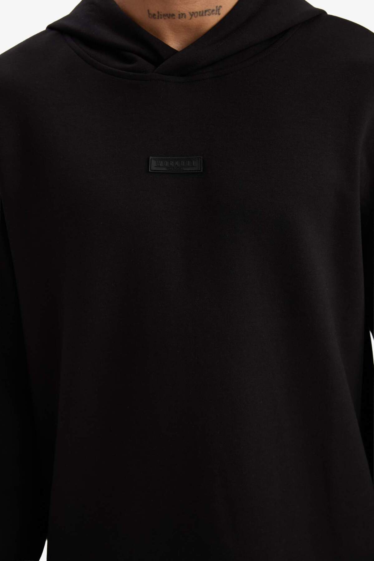 Ultra Yumuşak Standart Fit Kapüşonlu Skuba Dalgıç Kumaş Sporcu Sweatshirt D7364AX25SP — مشکی TYC64D3EFDC5932108 — تصویر 6 از 8