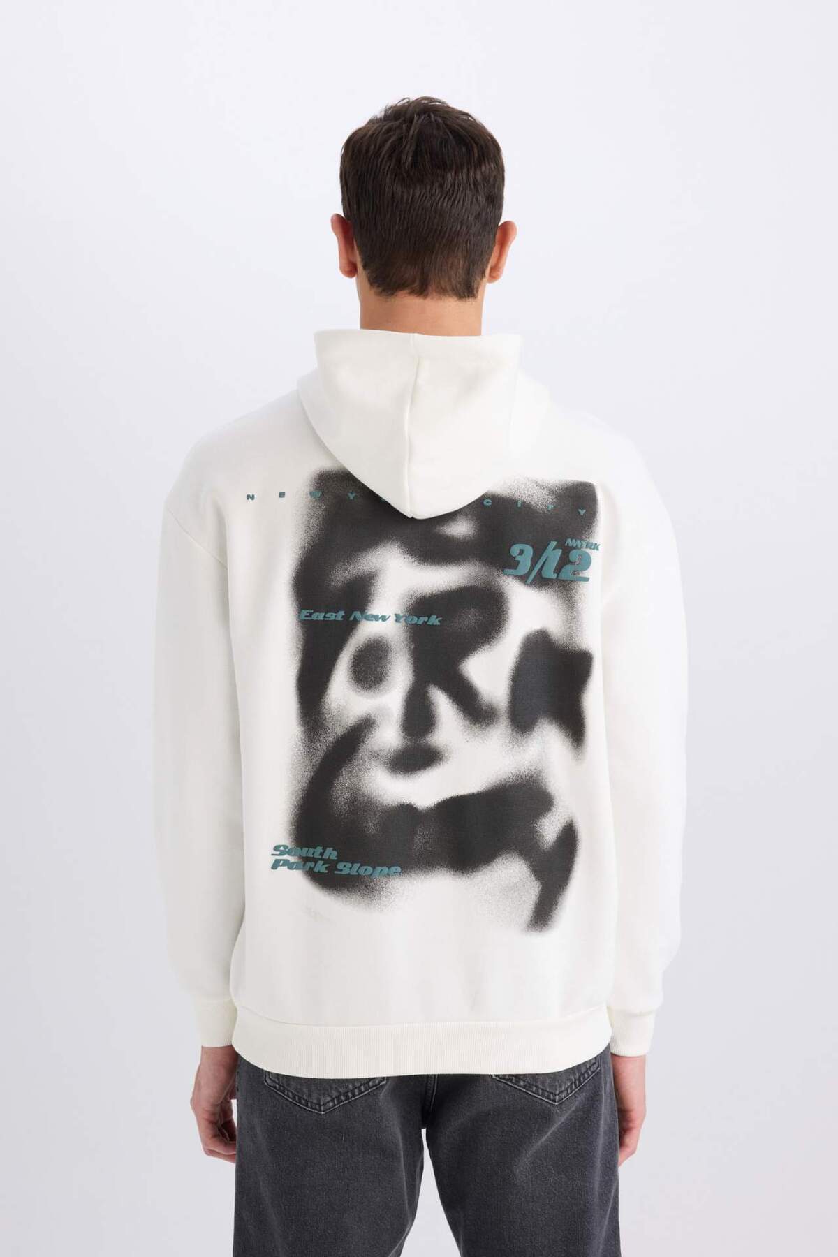 DeFacto Boxy Fit Kapüşonlu Sırt Baskılı Sweatshirt D8021AX25SP görsel 7