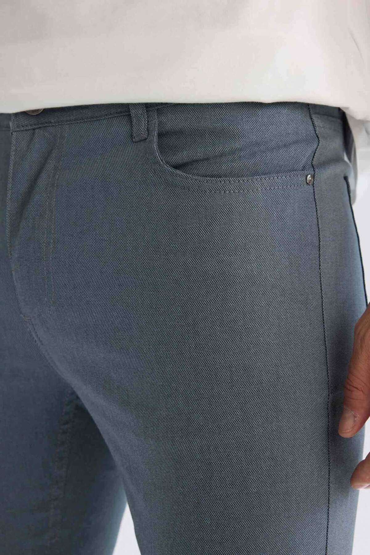 Yazlık Chino Kanvas Dokulu Pantolon Slim Fit Dar Kesim Cepli Dar Paça T1055AZ25SP — سرمه‌ای — تصویر 5 از 6