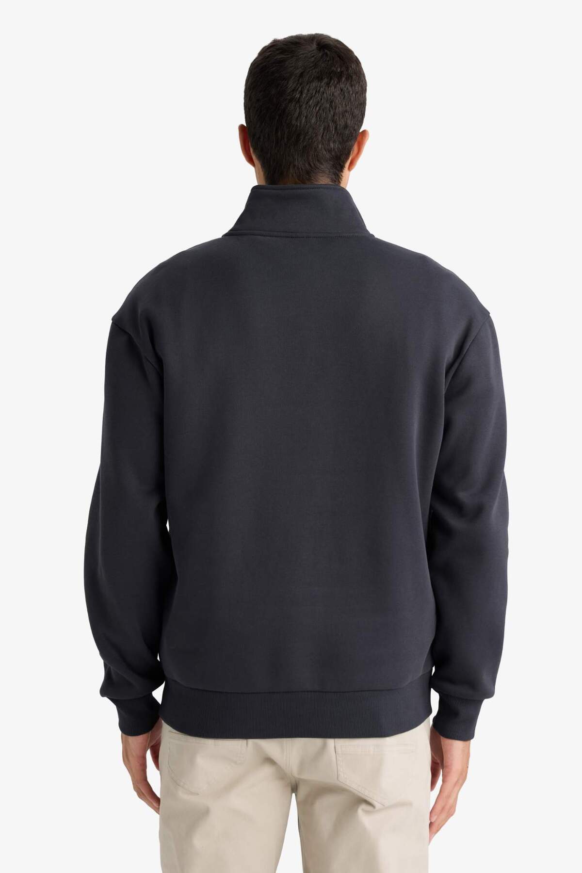 Defacto  Comfort Regular Fit Rahat Kalıp Fermuarlı Dik Yaka Basic Düz Sweatshirt X7405AZ25SP - Görsel 6