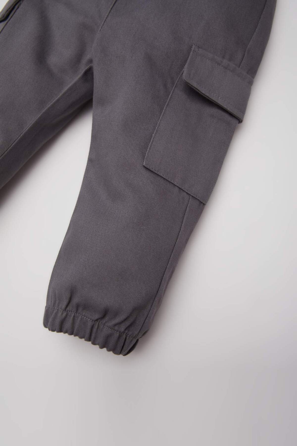 Defacto Beli Lastikli Kargo Cepli Gabardin Pantolon Erkek Bebek E2010A525SP fotoğrafı 3 (önizleme)