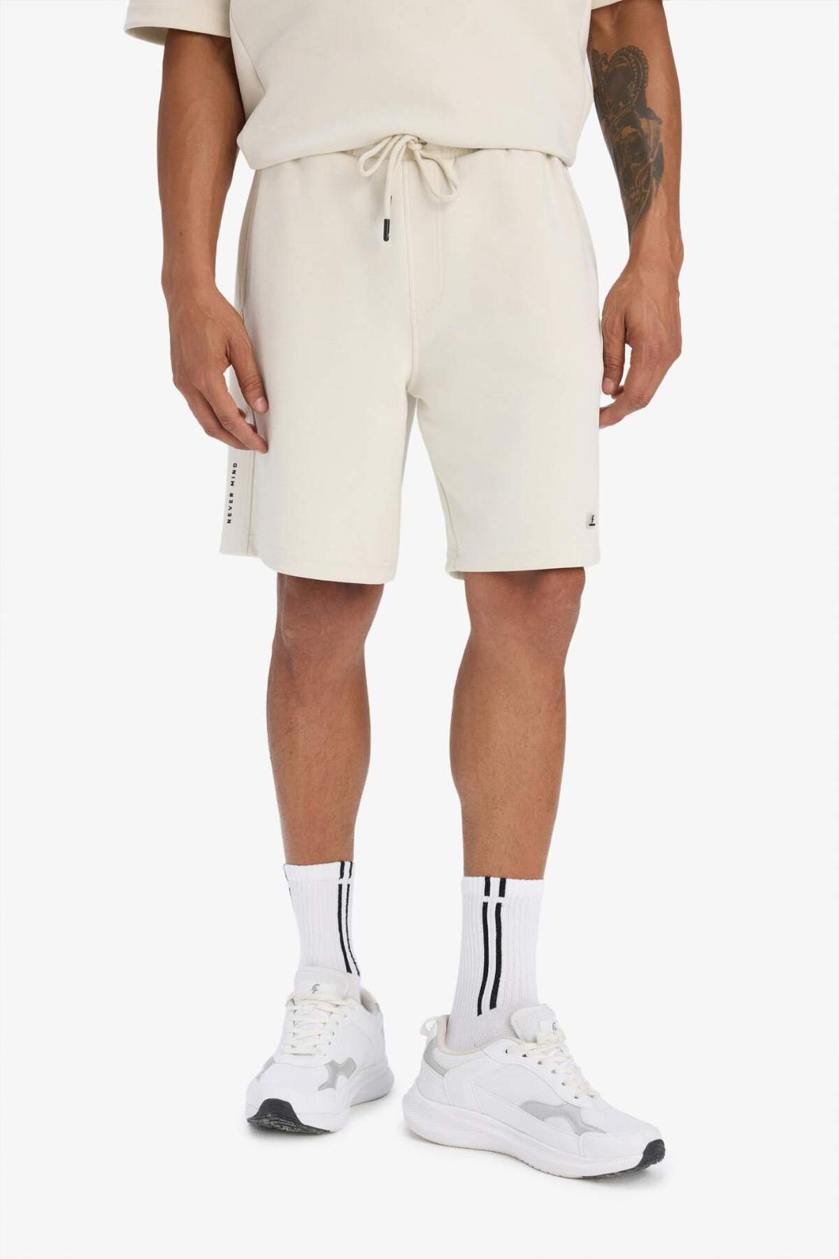 Defacto  Kısa Paça Skuba Dalgıç Kumaş Sporcu Şort C5902AX25SP - Görsel 4