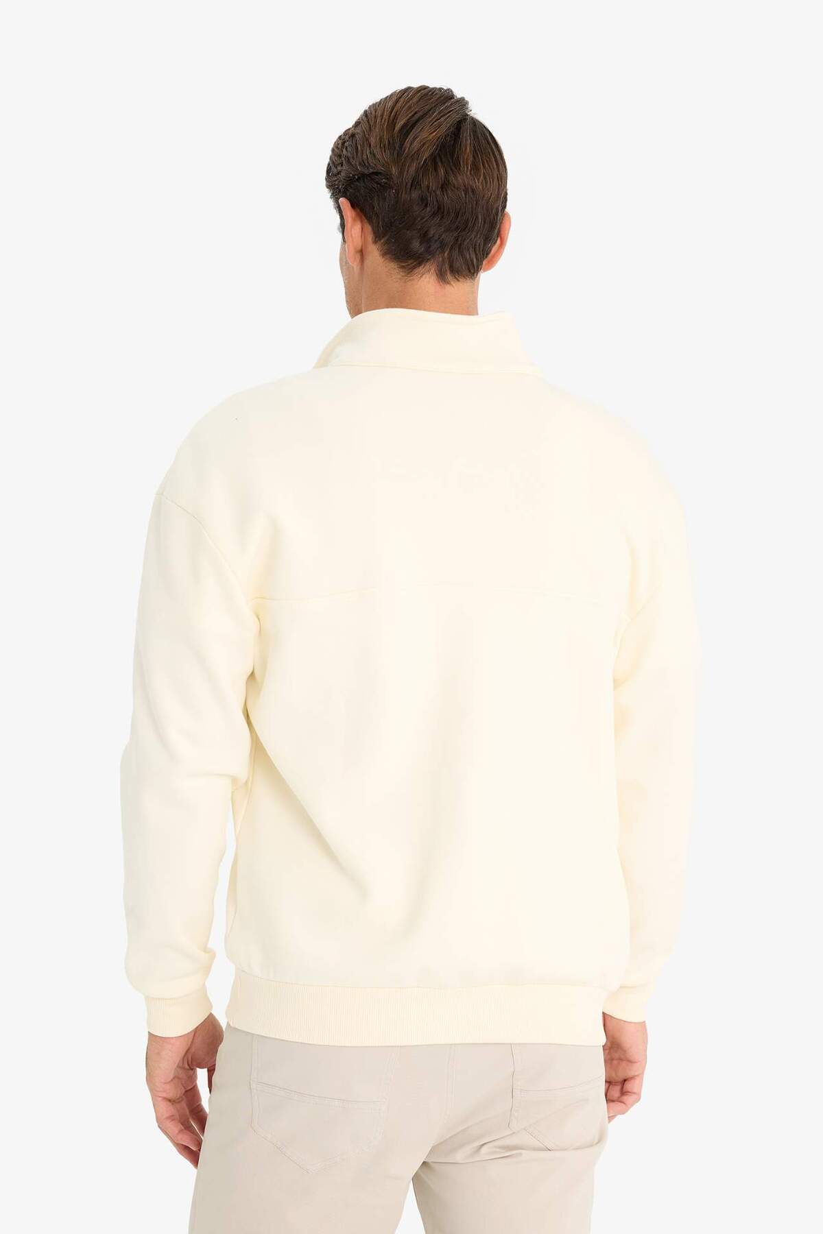Relax Fit Dik Yaka Fermuarlı Basic Düz Kalın Sweatshirt E5334AX24WN — اکرو — تصویر 5 از 5