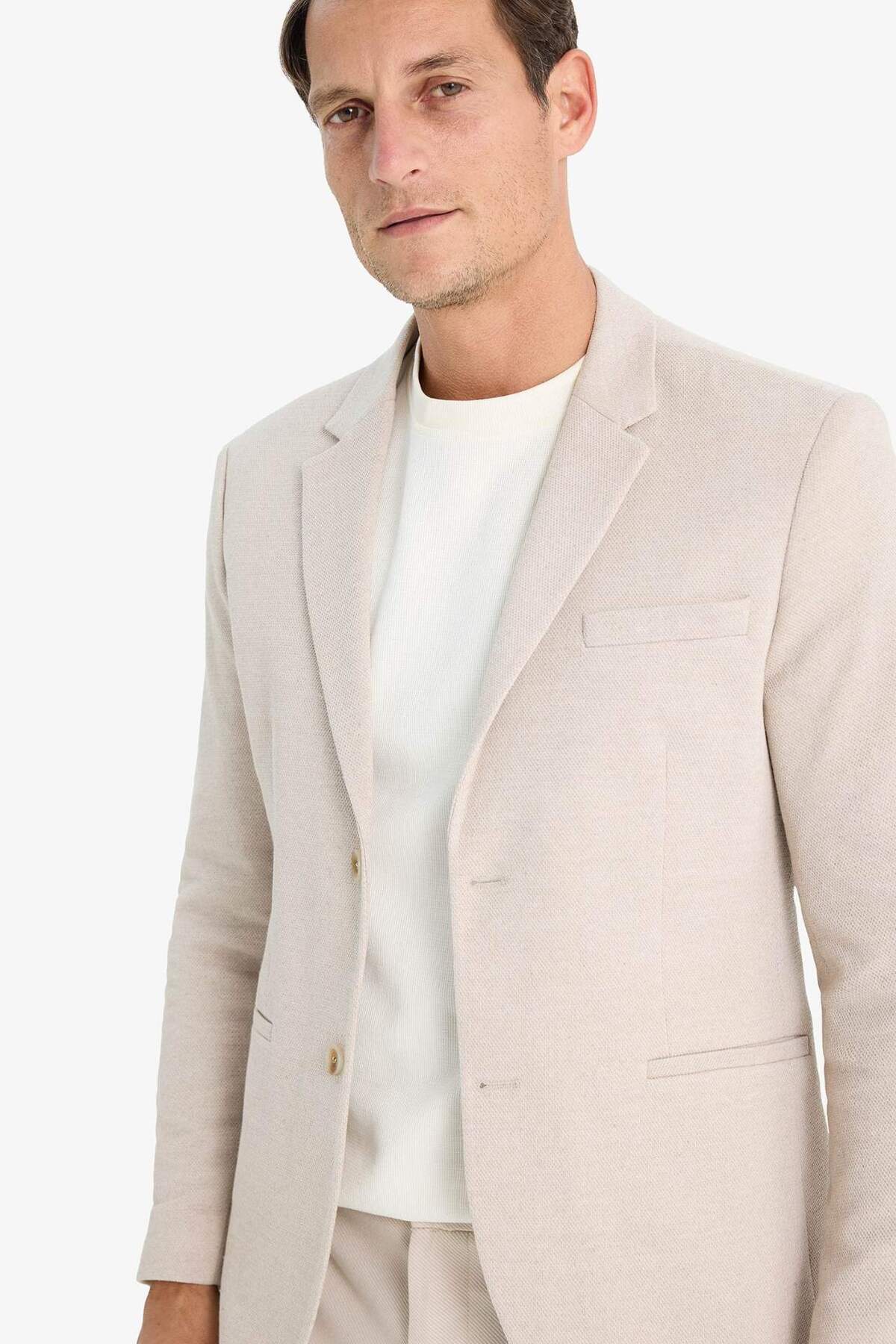 Defacto  Slim Fit Dar Kesim Astarlı Düğmeli Blazer Ceket N0503AZ25SP - Görsel 4