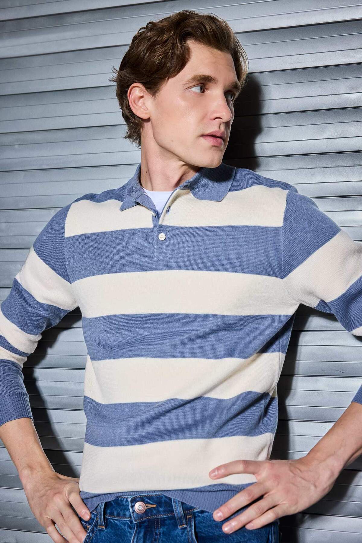 Defacto  Standart Fit Normal Kesim Çizgili Polo Yaka Triko Kazak Y4194AZ24WN