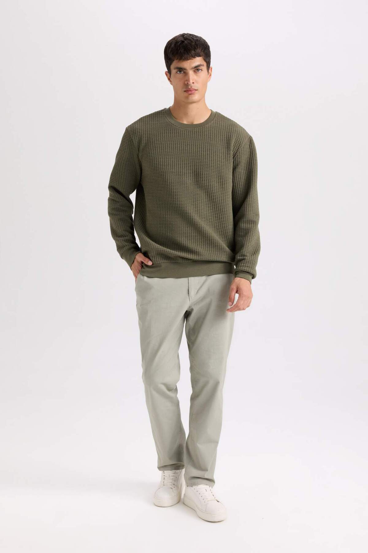سویشرت Regular Fit Crew Neck Jacquard D5392AX24AU — خاکی — تصویر 2 از 6