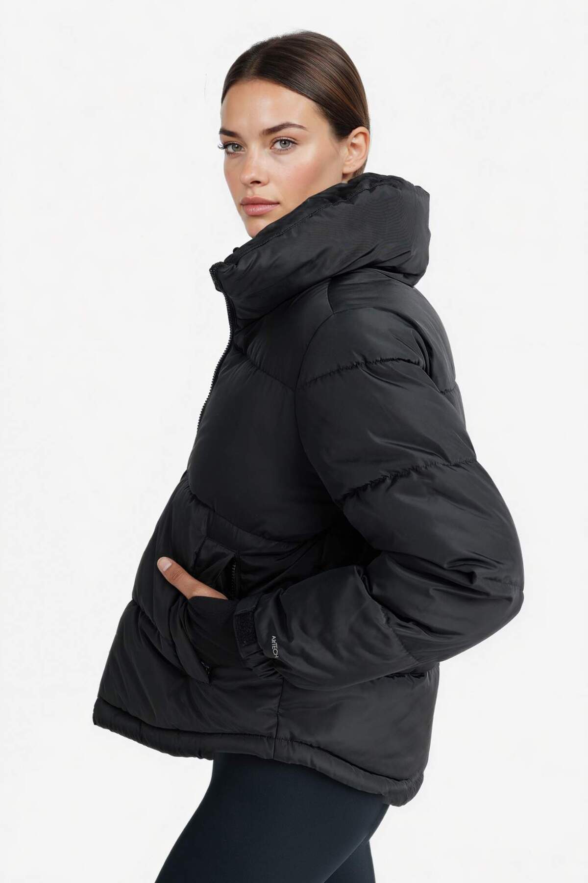 Defacto  Su İtici Regular Fit Dik Yaka Fermuarlı El Geçmeli Cepli Şişme Mont Z1438AZ24WN