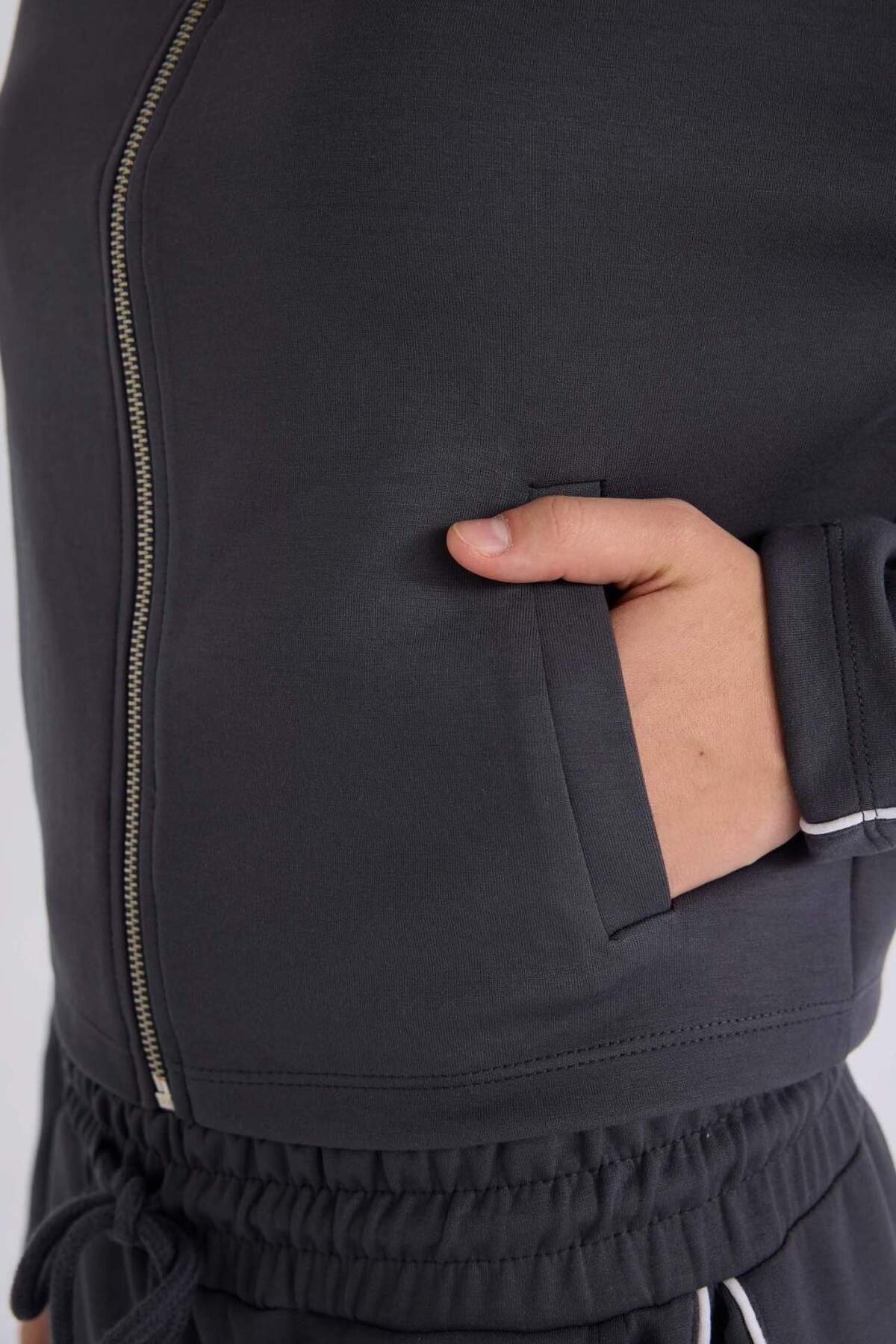 Defacto  Fitted Yarım Balıkçı Yaka Modal Fermuarlı Hırka D6670AX24WN - Görsel 5