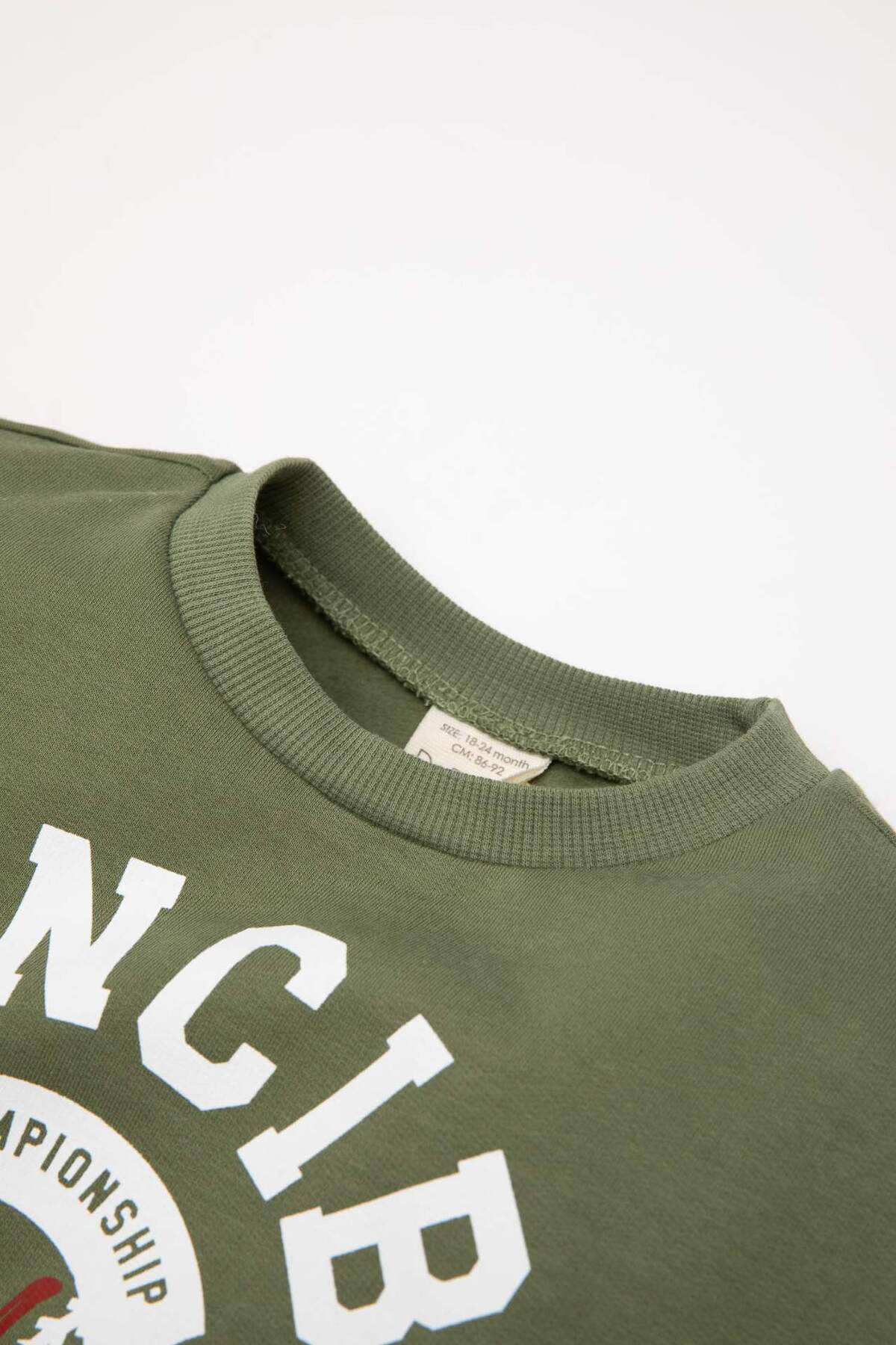 Defacto 2li Takım Baskılı Sweatshirt Eşofman Altı Erkek Bebek D6254A5NS fotoğrafı 3 (önizleme)