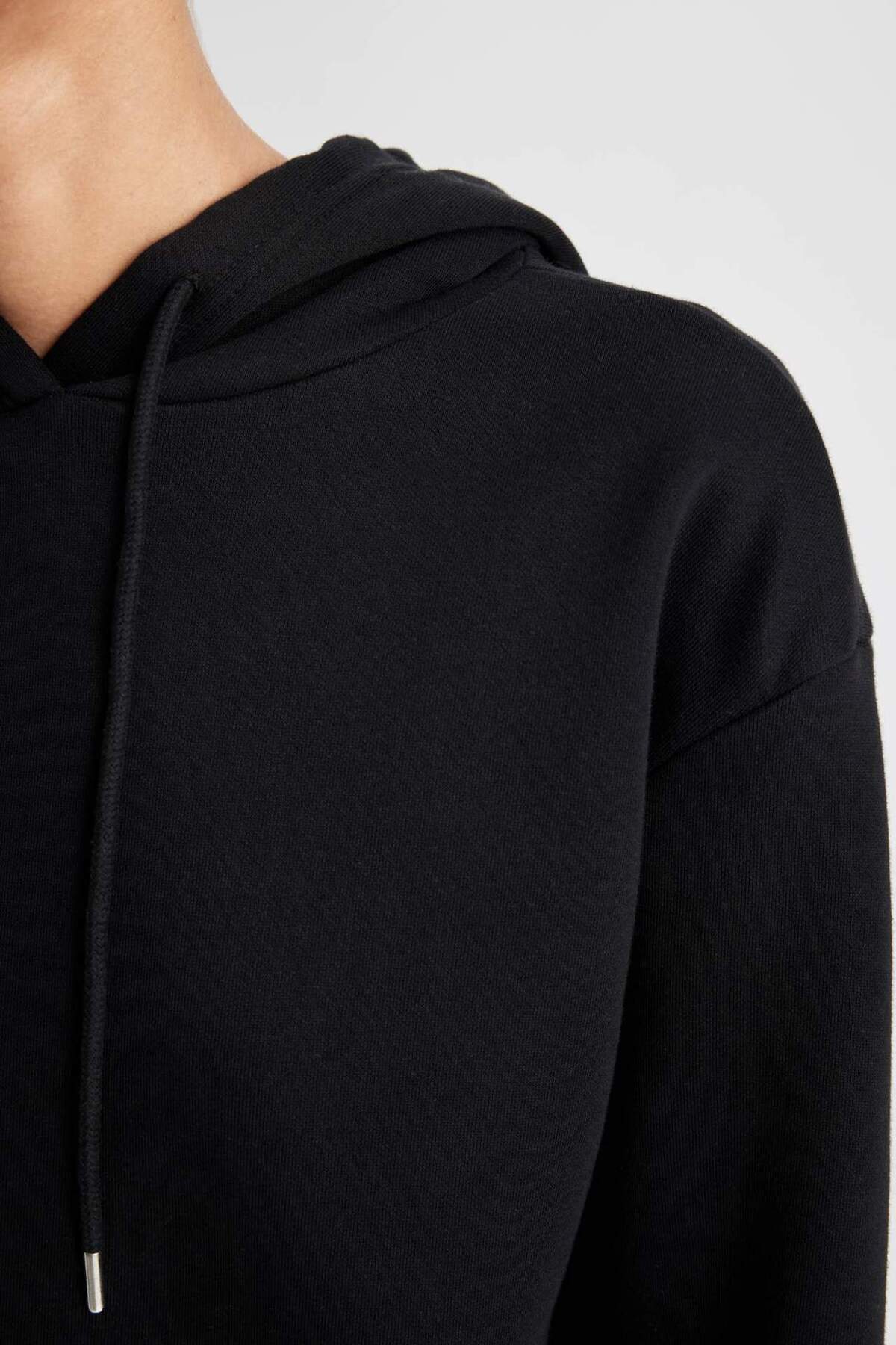 Defacto  Relax Fit Kapüşonlu Kanguru Cepli Kalın Basic Düz Siyah Sweatshirt W1240AZ24WN - Görsel 5