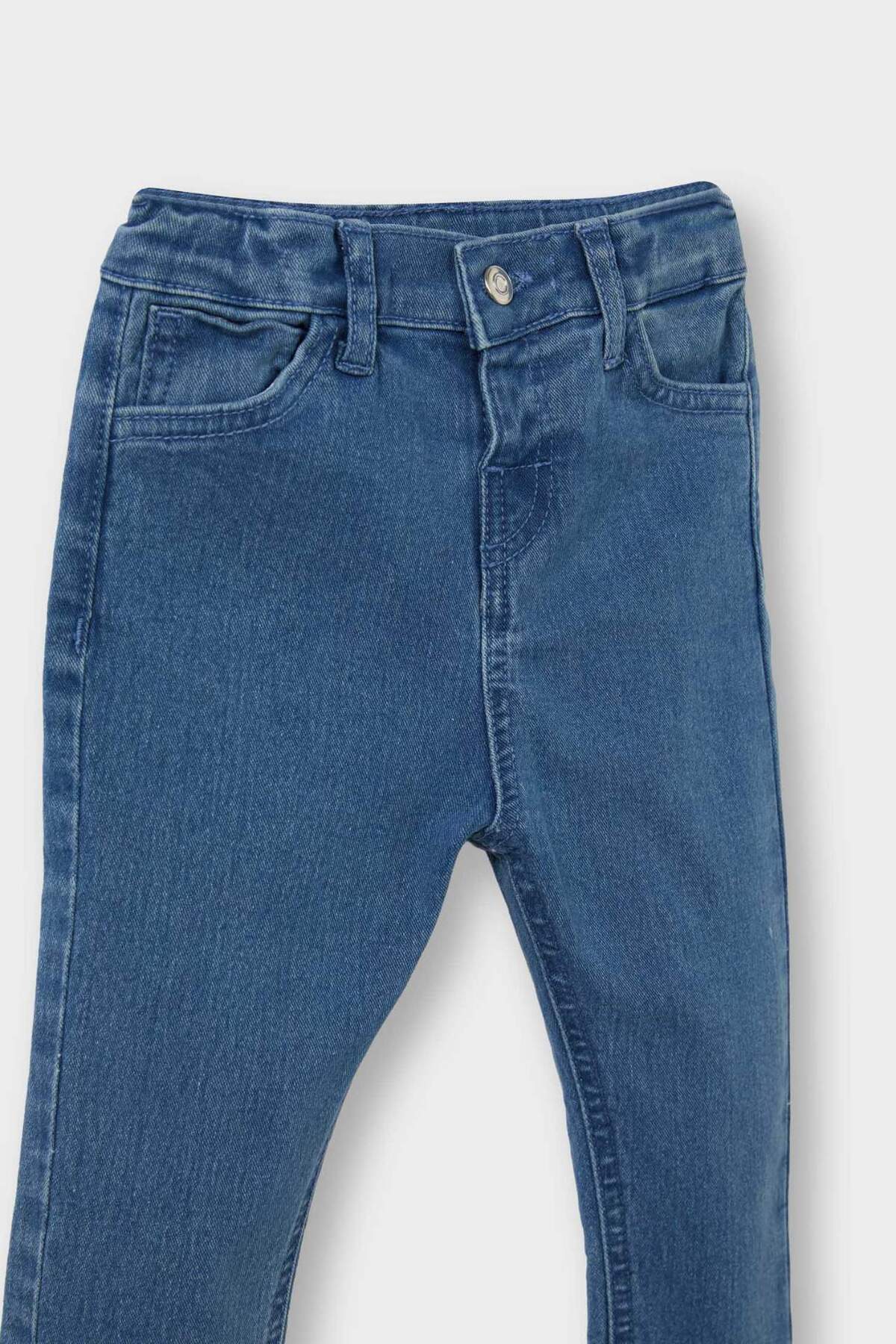 Defacto Erkek Bebek Düz Paça Cepli Jean Pantolon D2518A524AU fotoğrafı 4 (önizleme)