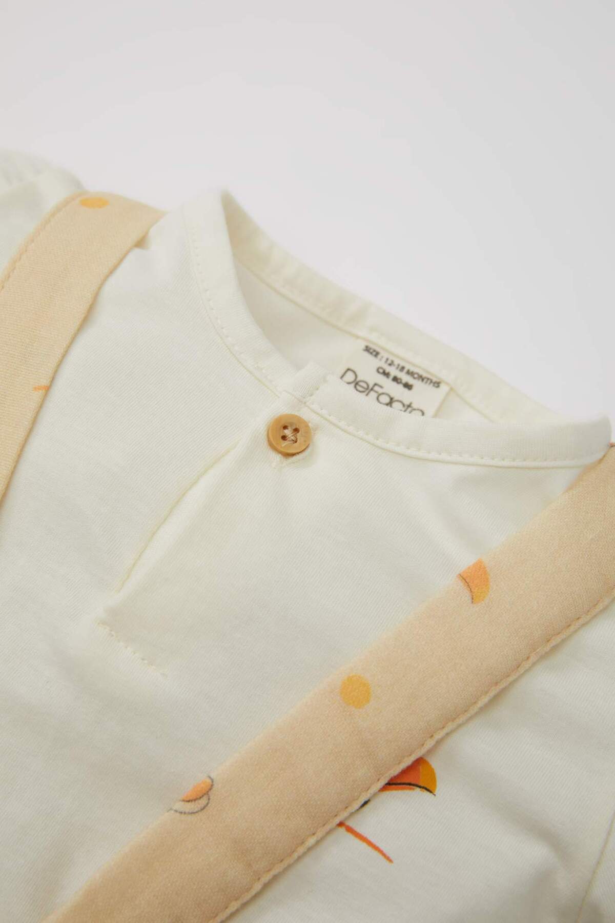 Defacto Erkek Bebek 3'lü Takım Müslin Palmiye Desenli Askılı Tulum Kısa Kollu Tişört Şapka D0768A524HS fotoğrafı 3 (önizleme)