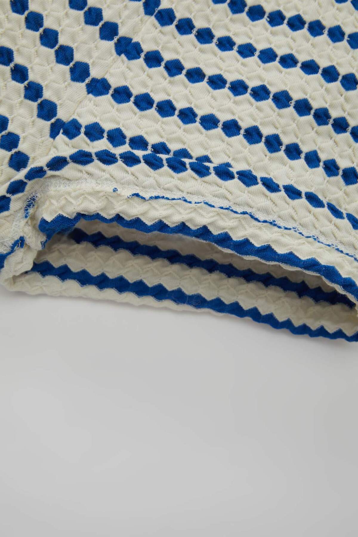 Defacto Kız Bebek Desenli Şort D5342A524SM fotoğrafı 3 (önizleme)