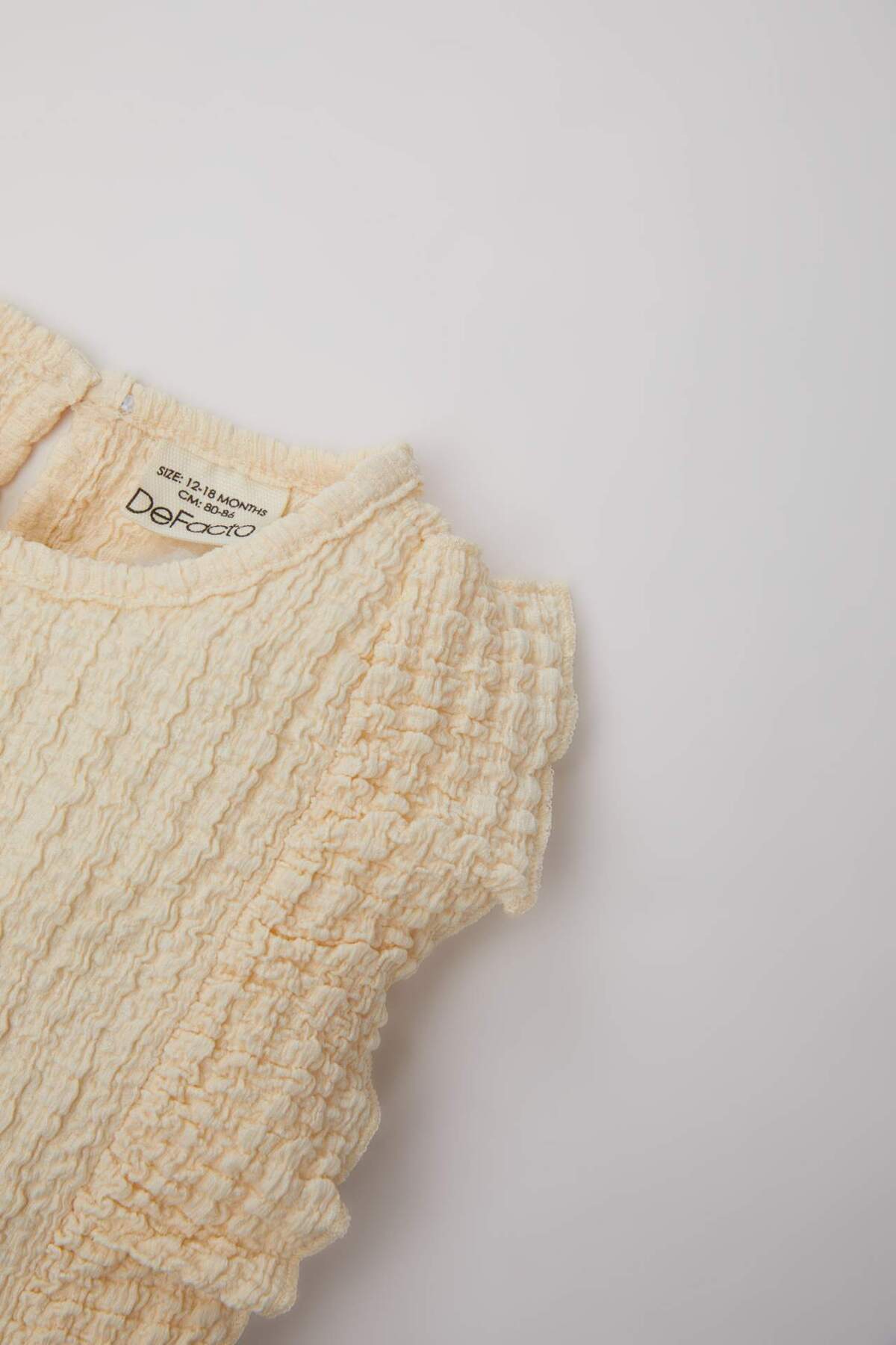 Defacto Kız Bebek 2li Takım Bisiklet Yaka Fırfırlı Bluz Pantolon C4016A524SM fotoğrafı 7 (önizleme)