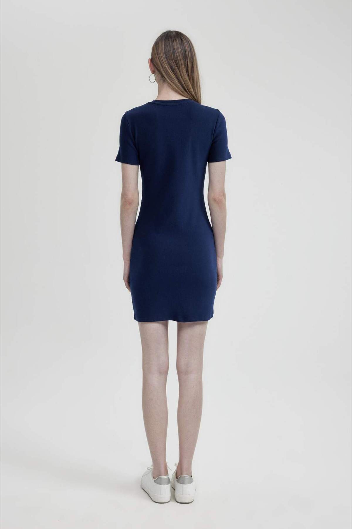 Defacto  Coool Bodycon Vücudu Saran Bisiklet Yaka Fitilli Kaşkorse Kısa Kollu Mini Elbise C1503AX24SP - Görsel 5