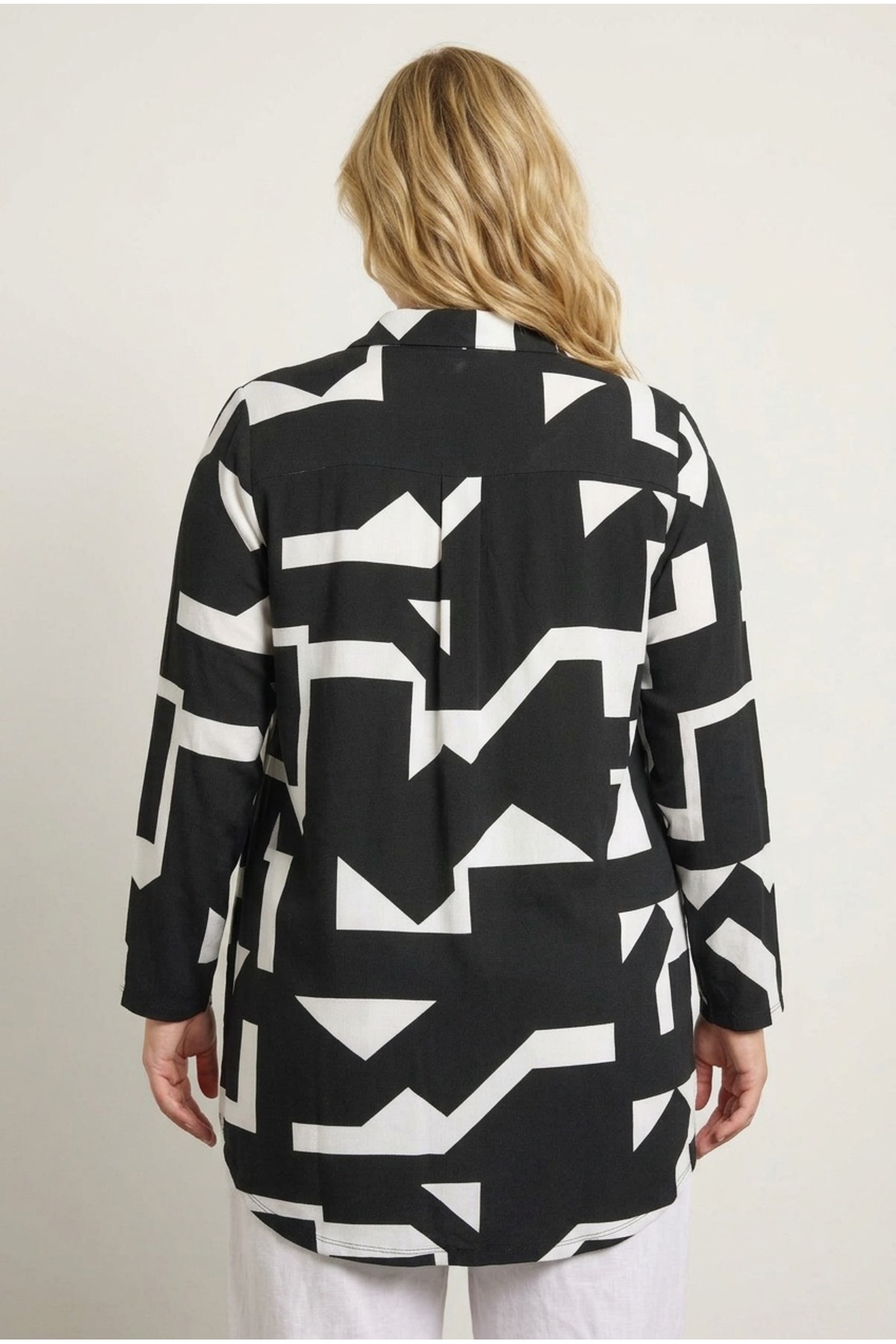 Stil Diva  Büyük Beden Uzun Kollu Soyut Desenli Uzun Gömlek 304106 - Görsel 6