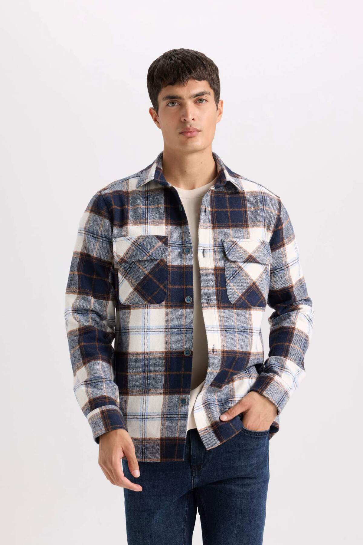 Regular Fit Ekose Oduncu Uzun Kollu Çift Cepli Gömlek Y9054AZ22WN — سرمه‌ای — تصویر 4 از 6