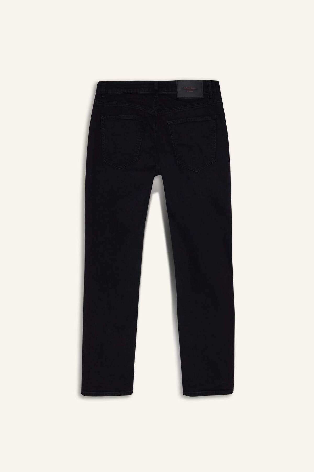 Defacto  Sergio Regular Fit Normal Kalıp Normal Bel Boru Paça Jean Pantolon W6868AZ22SP - Görsel 8