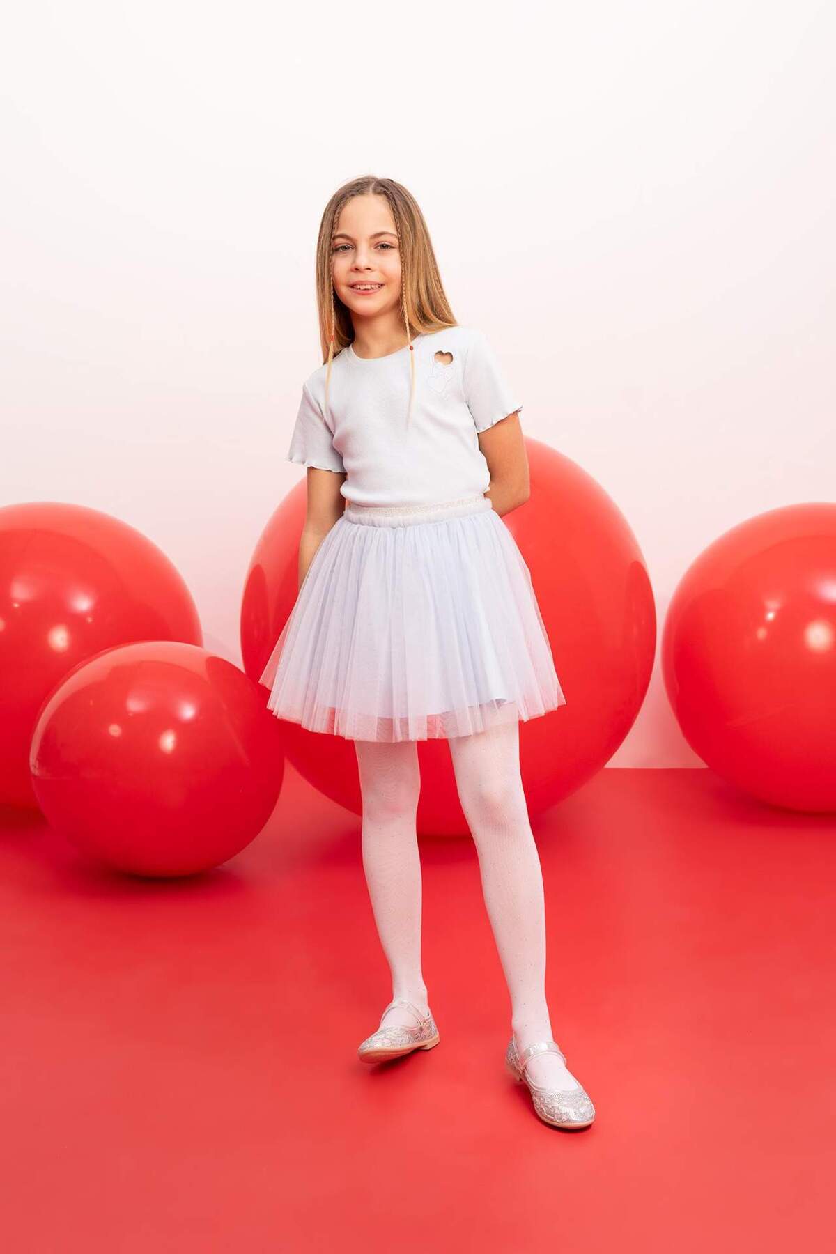 Defacto 23 Nisan Kız Çocuk Muz Külotlu Okul Çorabı X4349A6NS fotoğrafı 2 (önizleme)