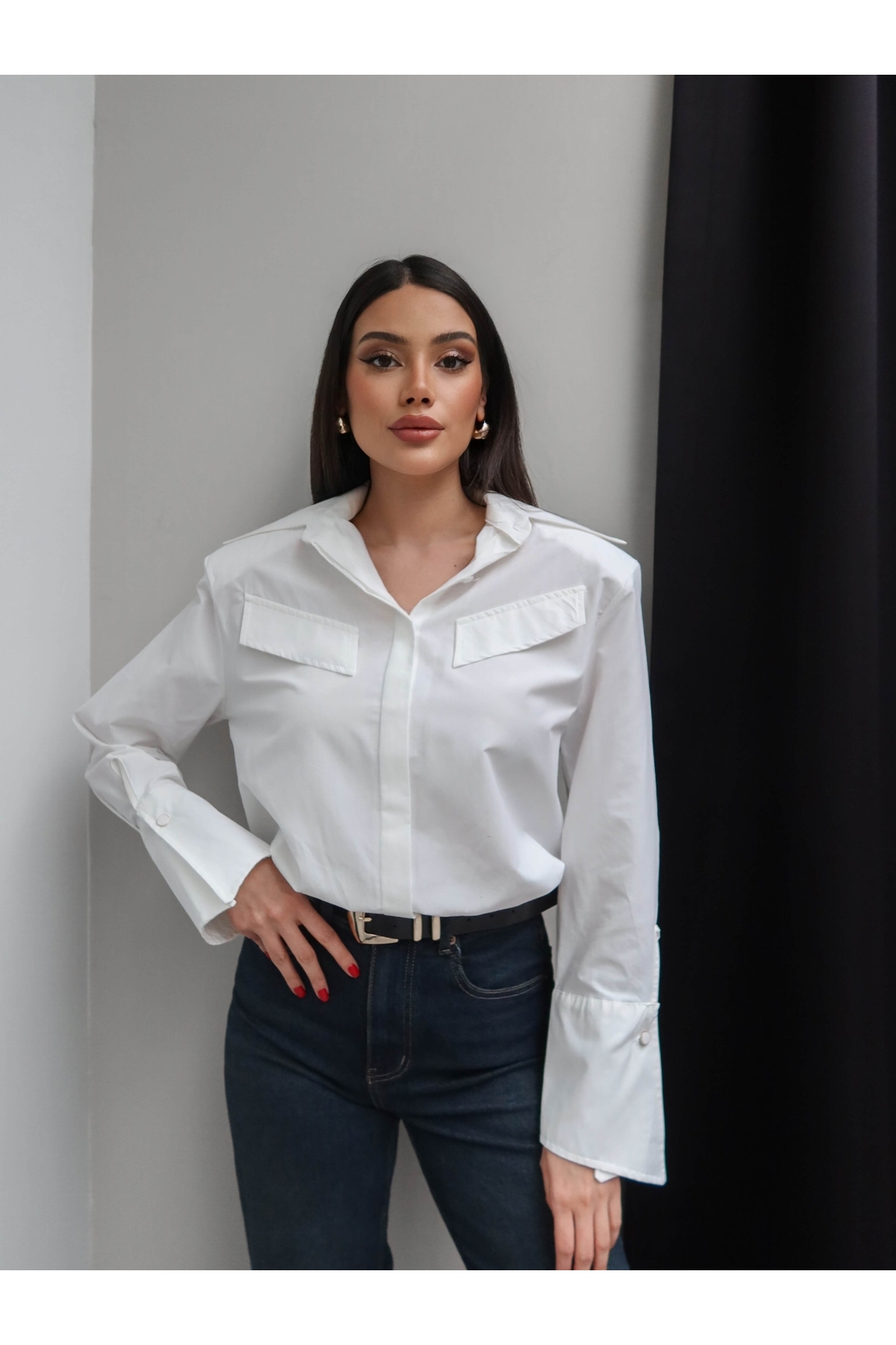 ESRAHELVACI  Vatkalı Kol Detay Gömlek