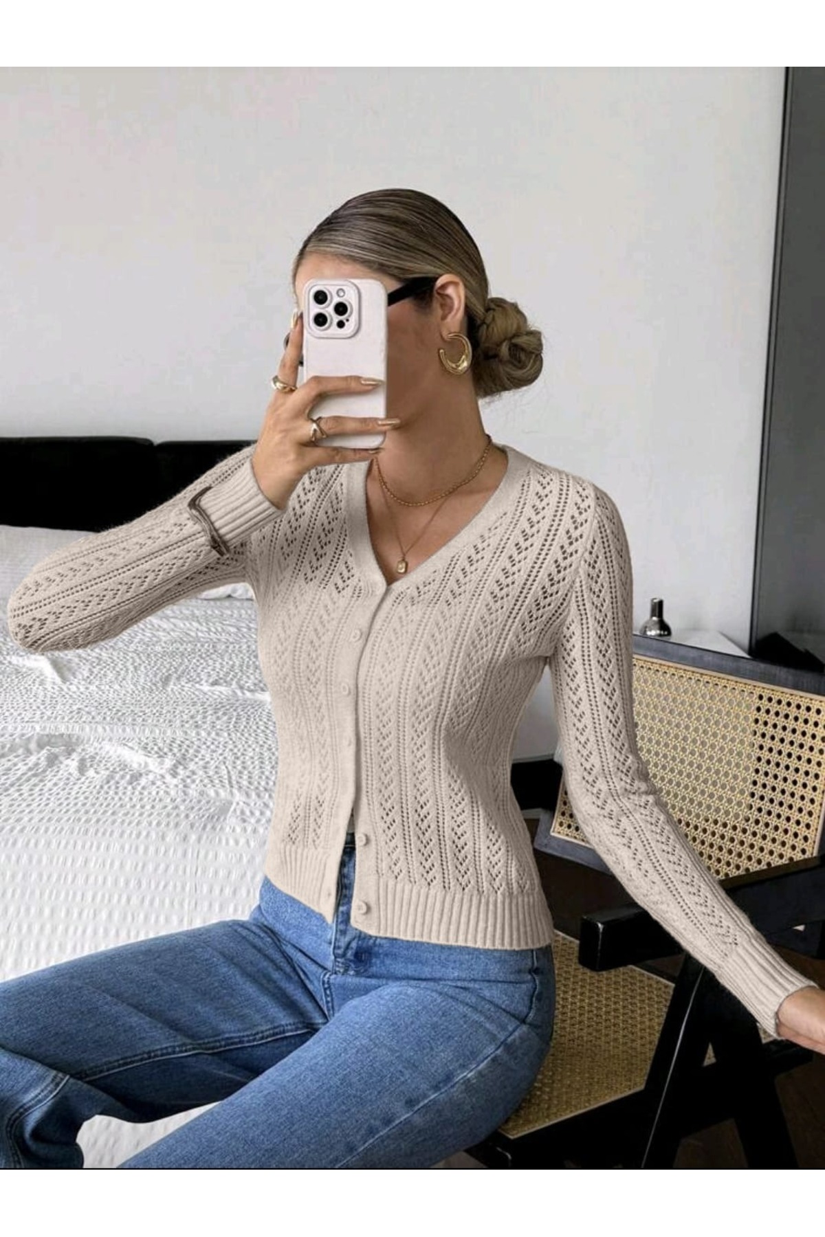 SolQ  V Yaka %100 Pamuk Triko Ajurlu Desen Düğme Detaylı Hırka - Görsel 2