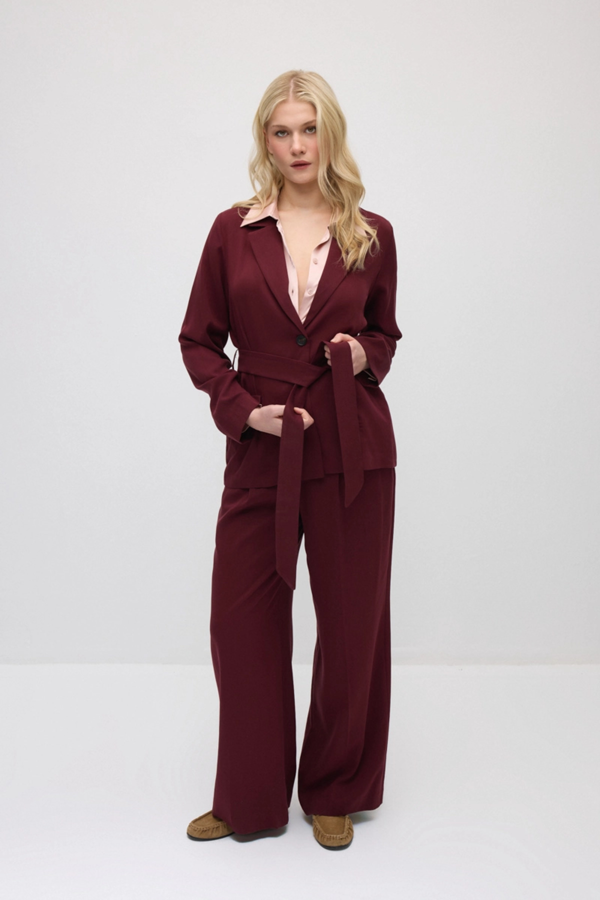 Gusto Beli Kemerli Tencel Ceket - Bordo görsel 3