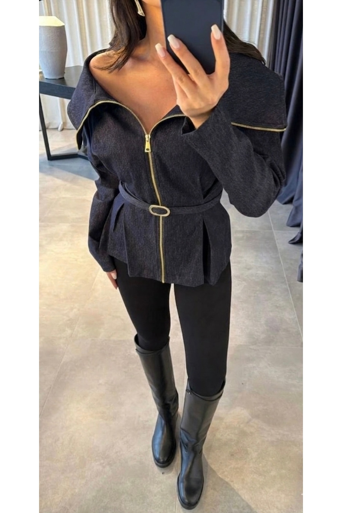 timagna  Kadın Koyu Lacivert Belden Bağlamalı Fermuarlı Denim Ceket - Geniş Yaka Jakarlı Ceket - Görsel 3