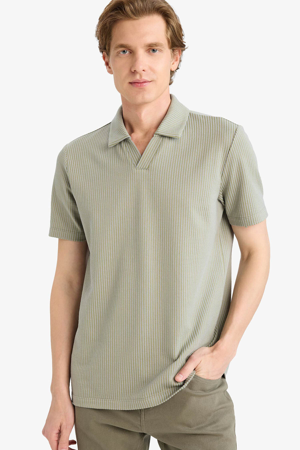 Defacto Cotton Regular Fit Polo Collar T-Shirt G8670Ax26Sp