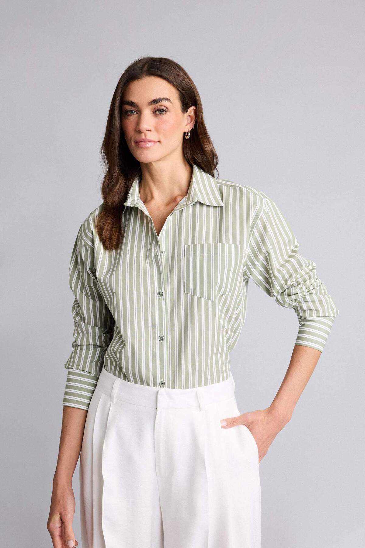 Defacto  Oversıze Gömlek Yaka Çizgili Poplin Uzun Kollu Gömlek H1476AX26SP - Görsel 3