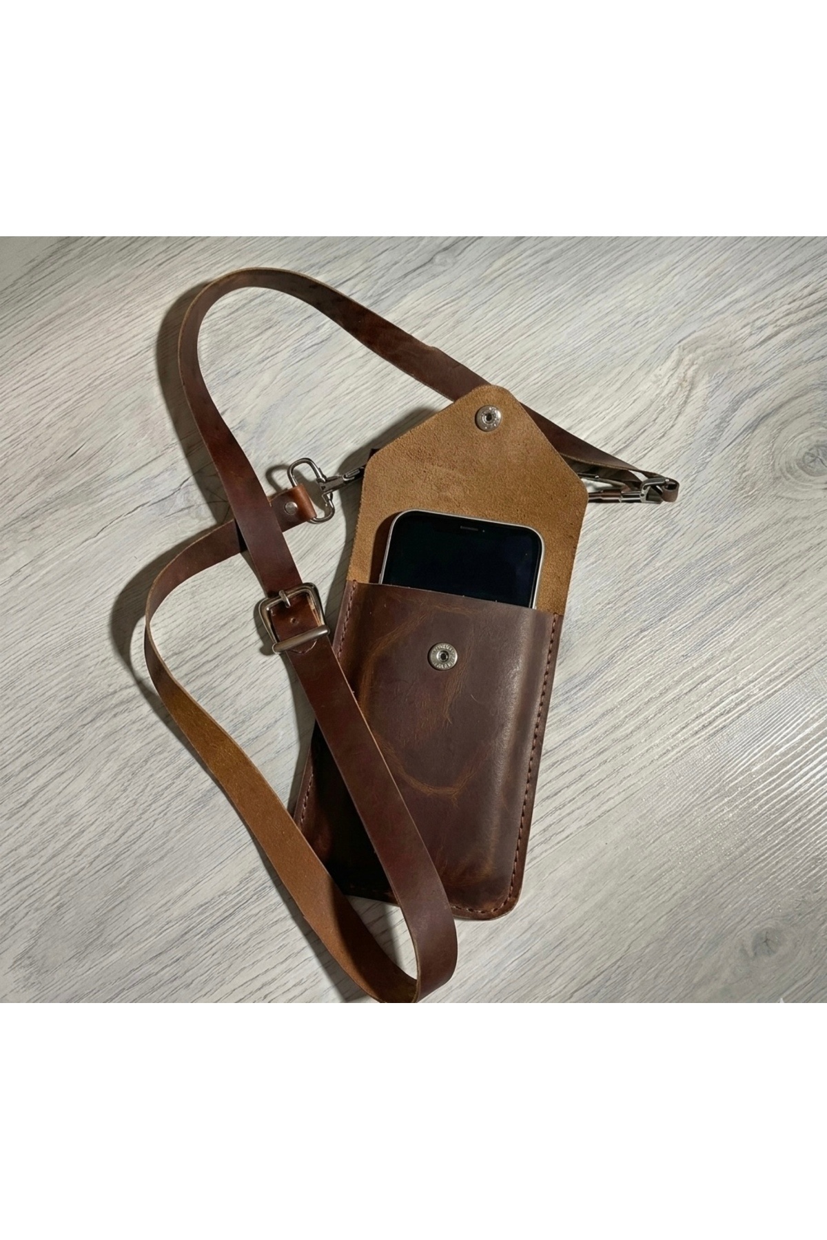 İnfinite Hide Leather Hakiki deri telefon çantası görsel 2