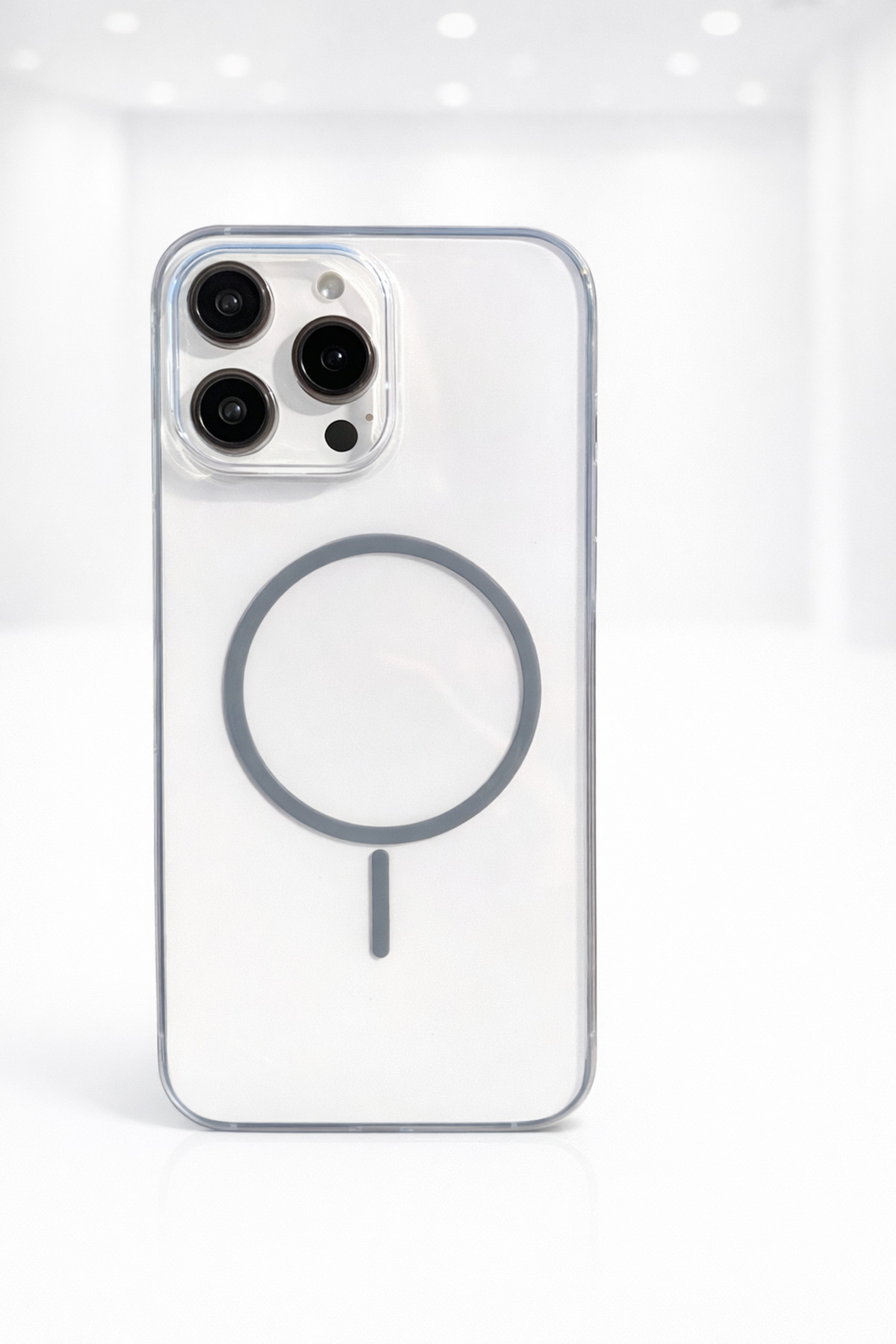 Slim Design No Yellow Color MegSafe Transparent Phone Case for İPHONE 15 PRO ONLY