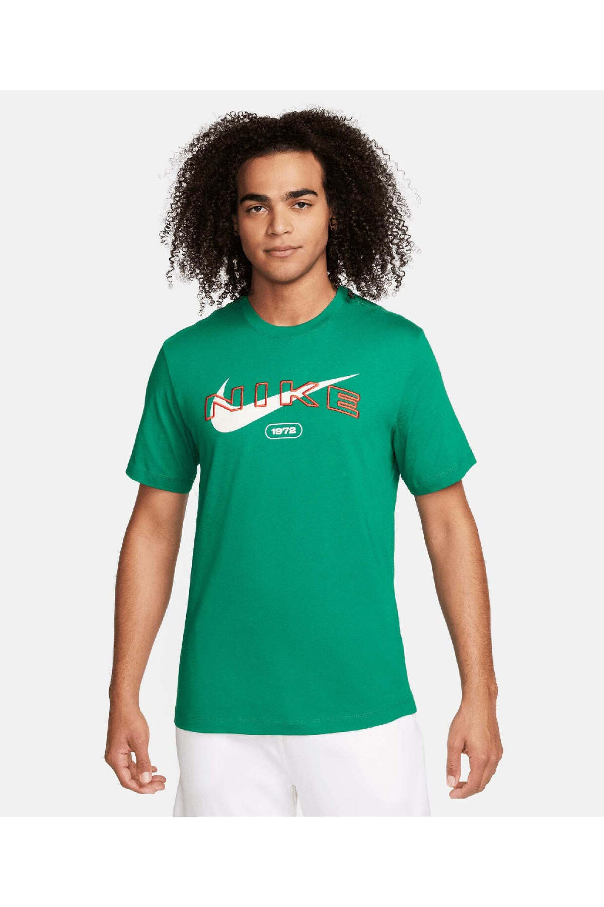 تیشرتمردانهNikeسبز تیشرتمردانهNikeسبز