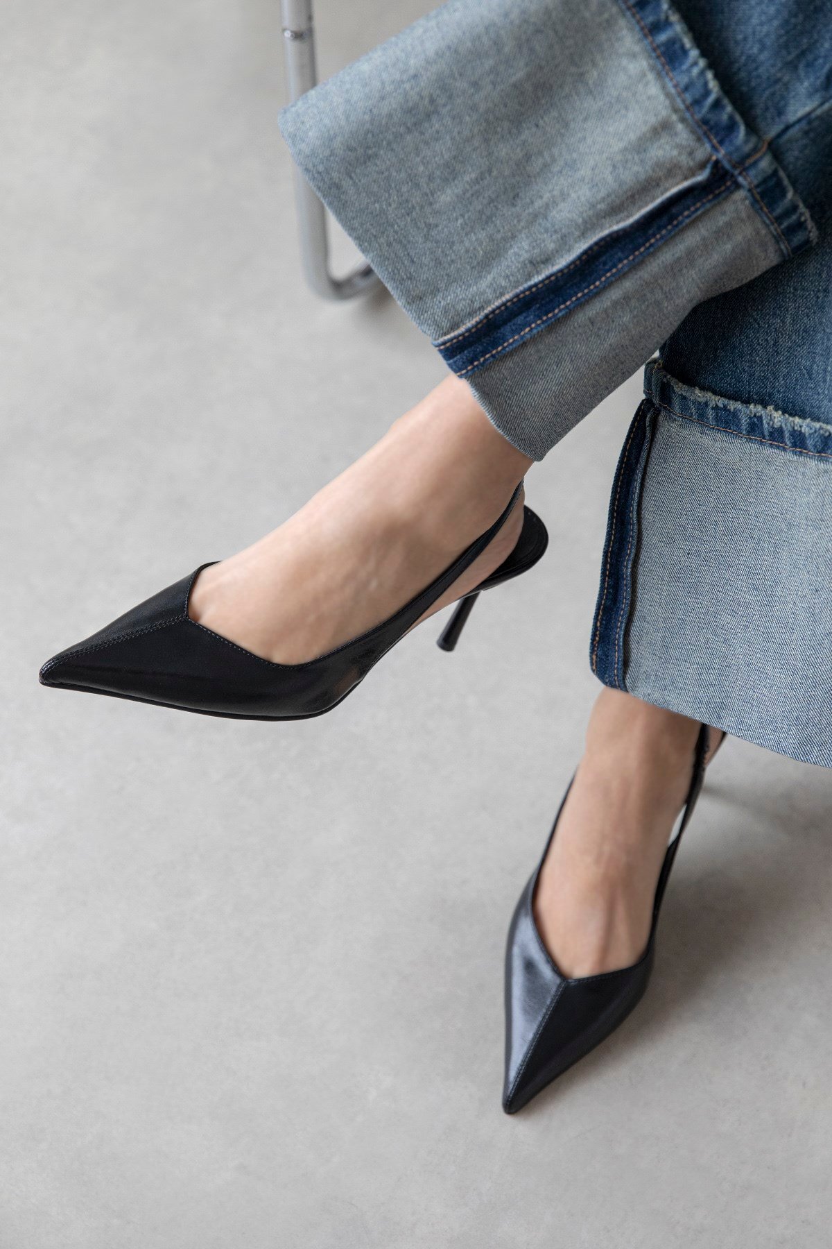 Straswans  Comfy Kadın Topuklu Kırışık Deri Ayakkabı Siyah - Görsel 2