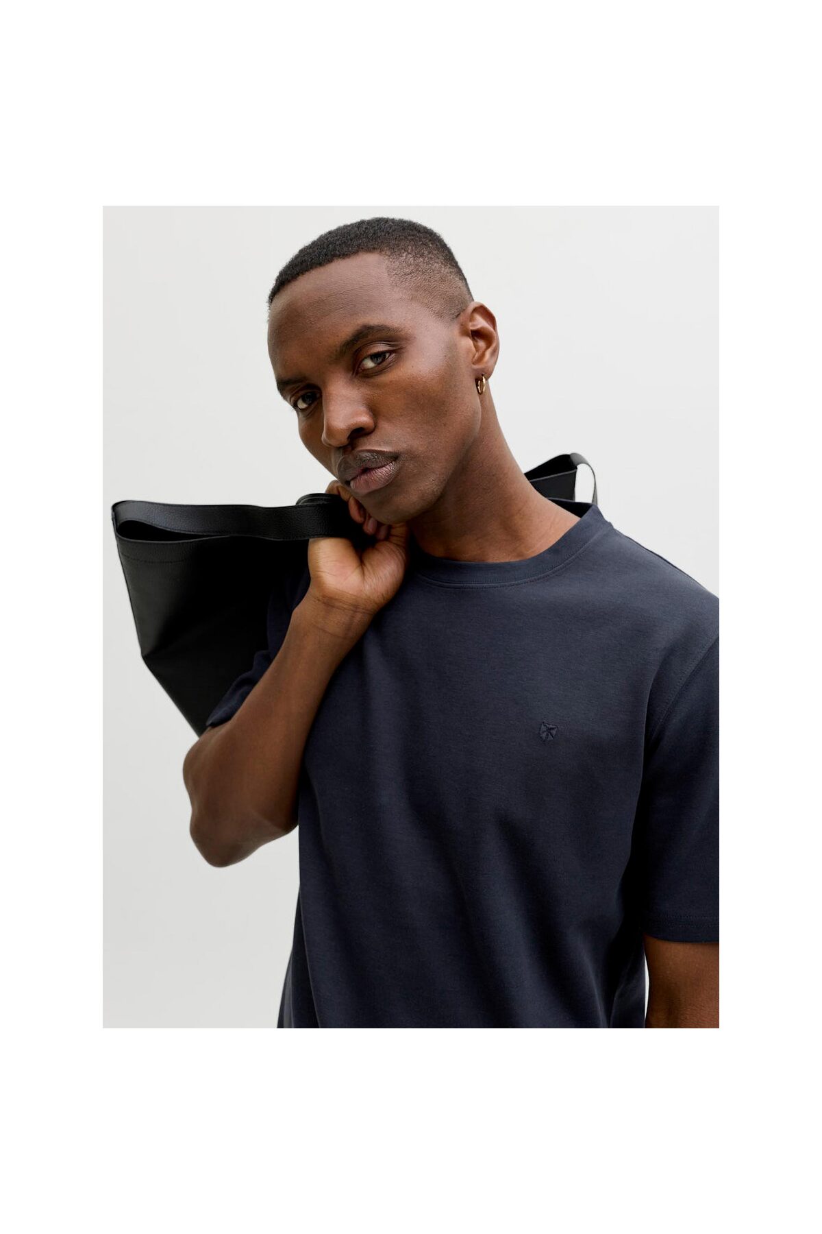 تی‌شرت سرمه‌ای مردانه Blaethan با لوگوی (12292340-NS) جک اند جونز تی شرت ورزشی Jack & Jones