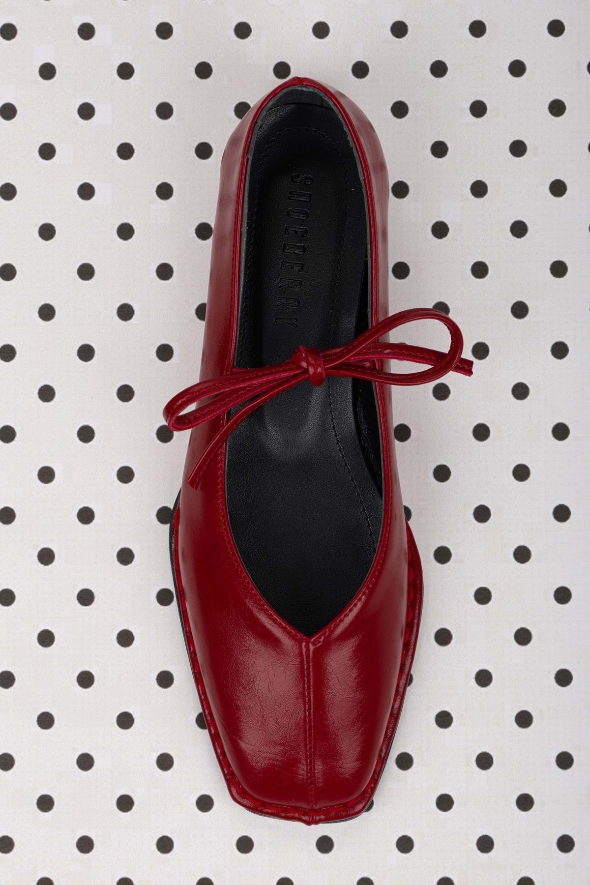 Shoeberry  Kadın Lunera Kırmızı Cilt Bağlamalı Babet - Görsel 3