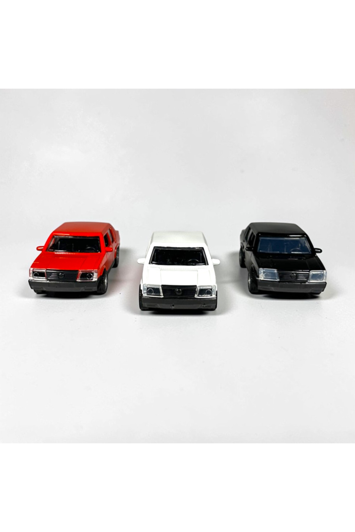 Zey-Al Tofaş Şahin Metal Çek Bırak Araba - 1:30 Ölçek Siyah Model Araç fotoğrafı 6 (önizleme)